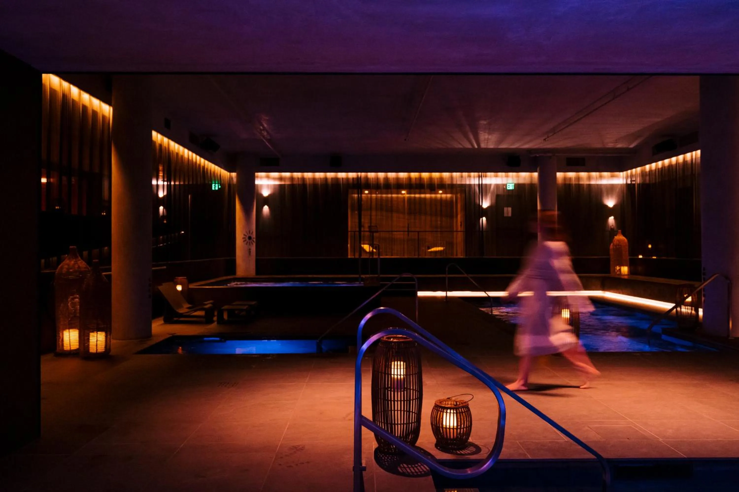 Hot Spring Bath in CASCADA Thermal Springs & Hotel