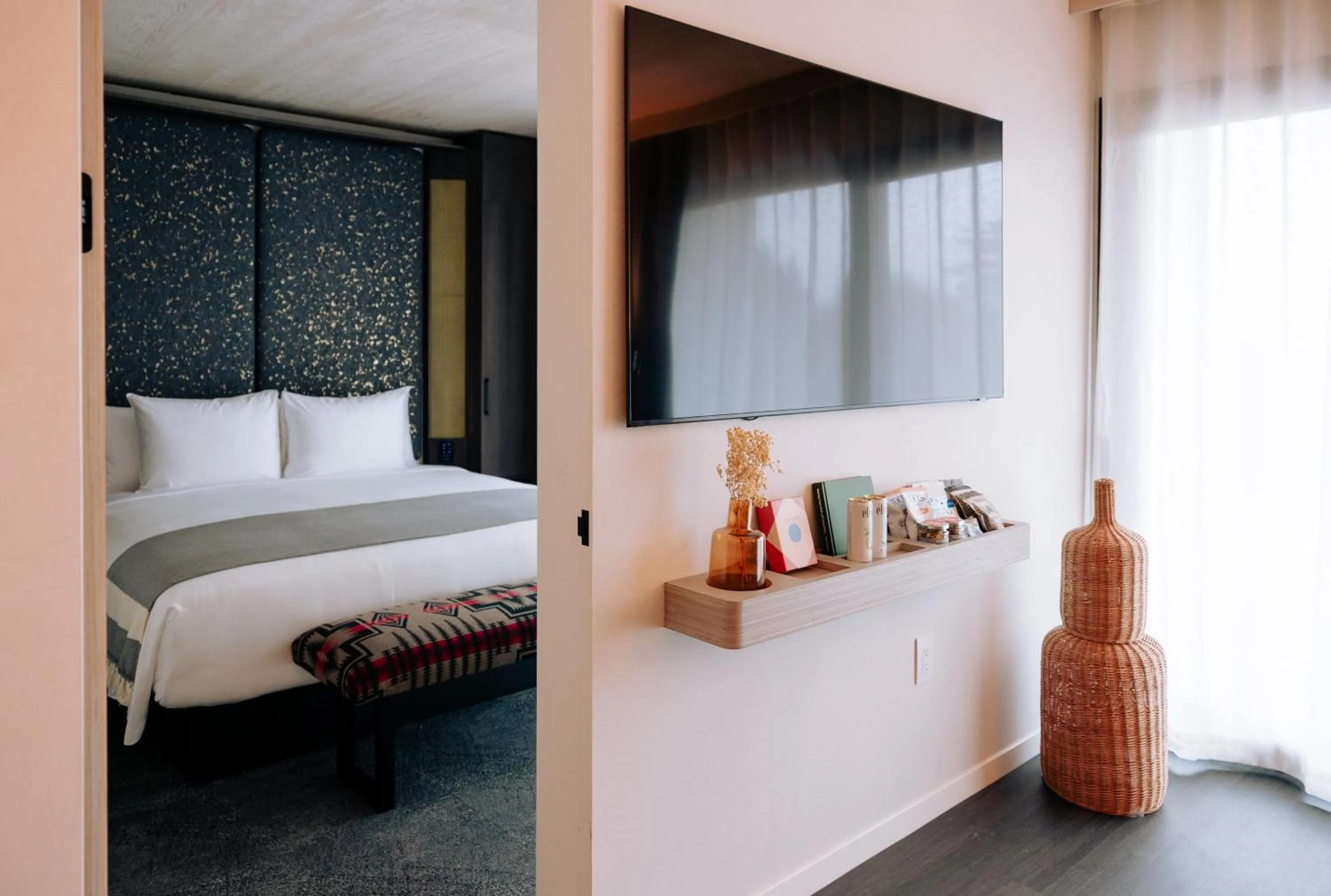 Bed in CASCADA Thermal Springs & Hotel