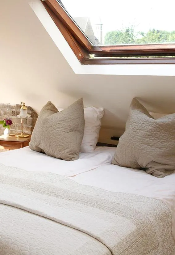 Bed in Annelies'Place to B& B