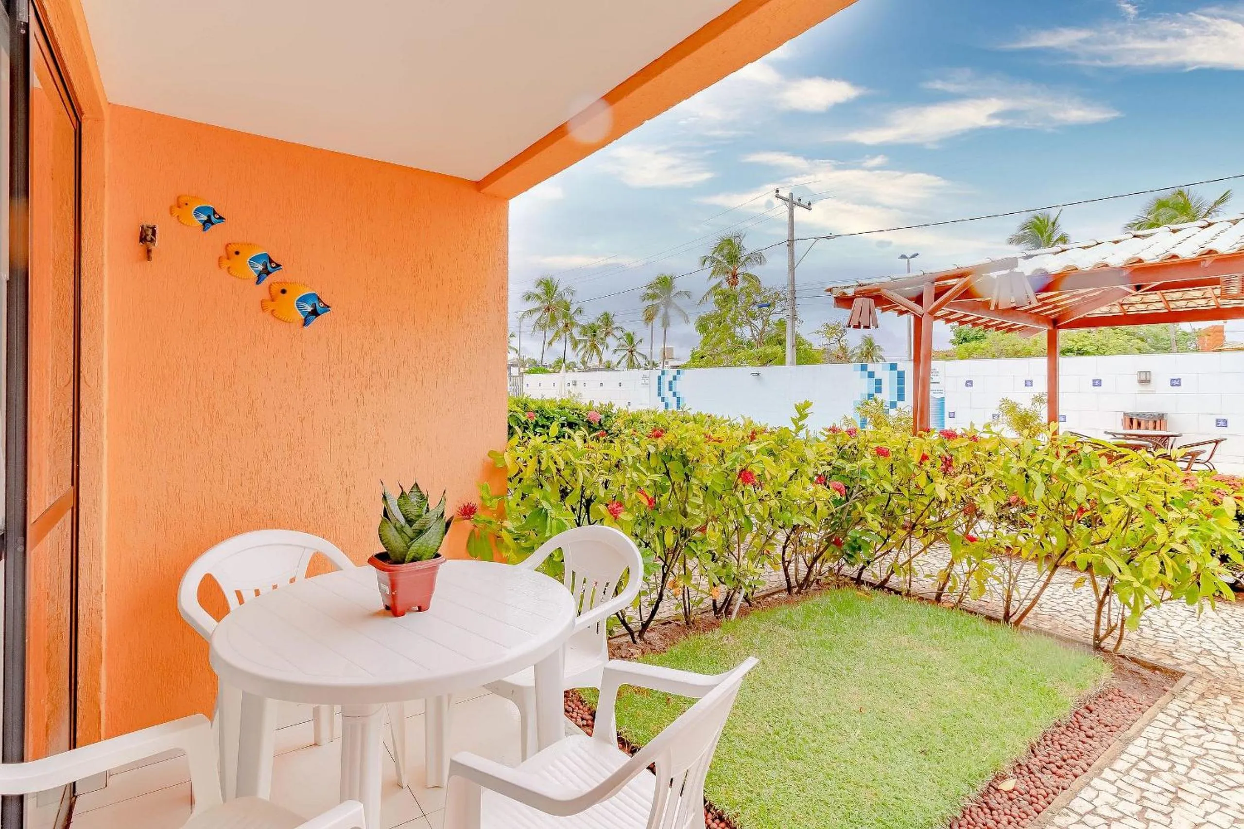 Balcony/Terrace in GB39 Apto a 50m da Praia em Guarajuba, 2/4