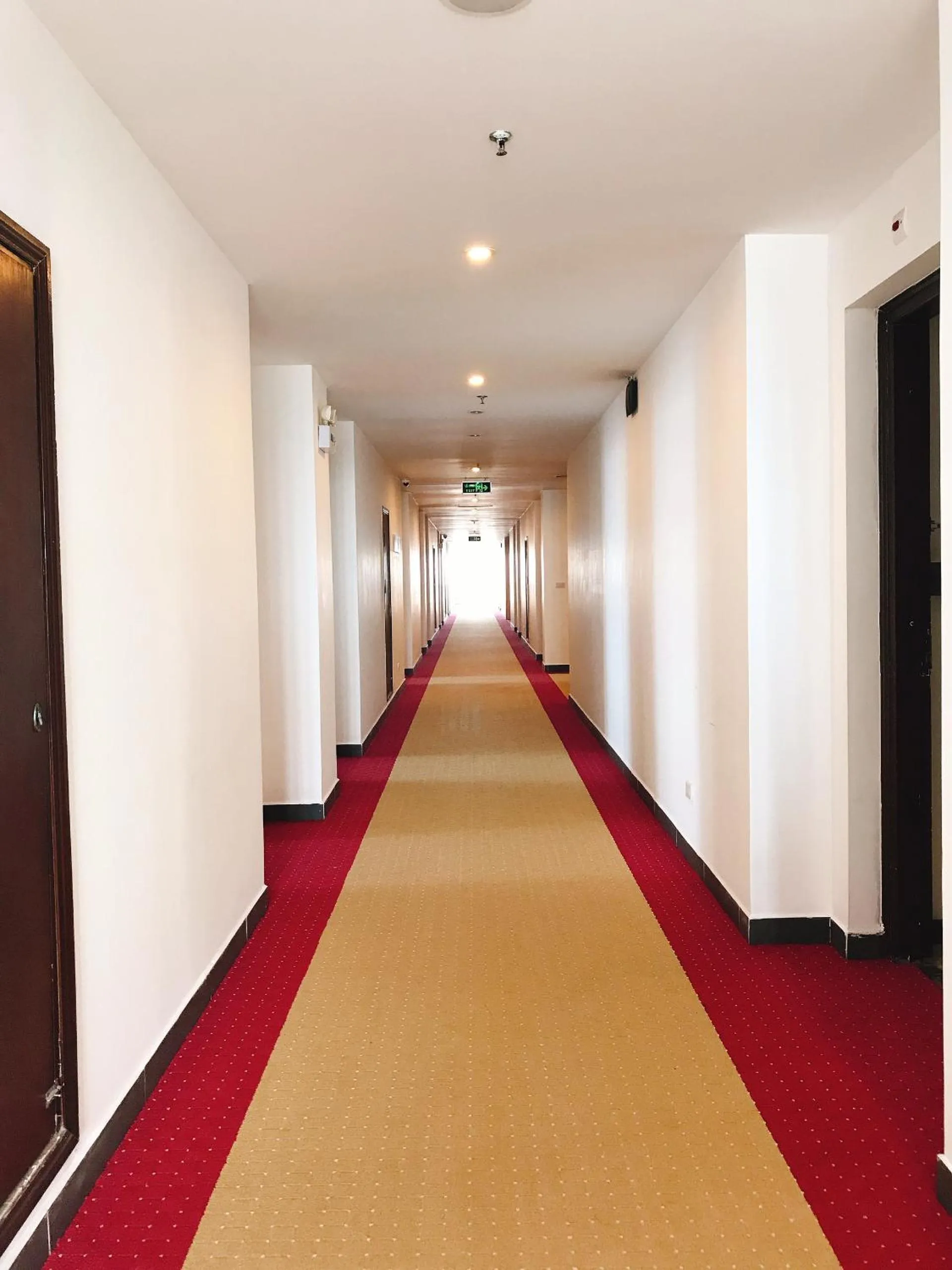 Khách sạn Công Đoàn Quảng Bá