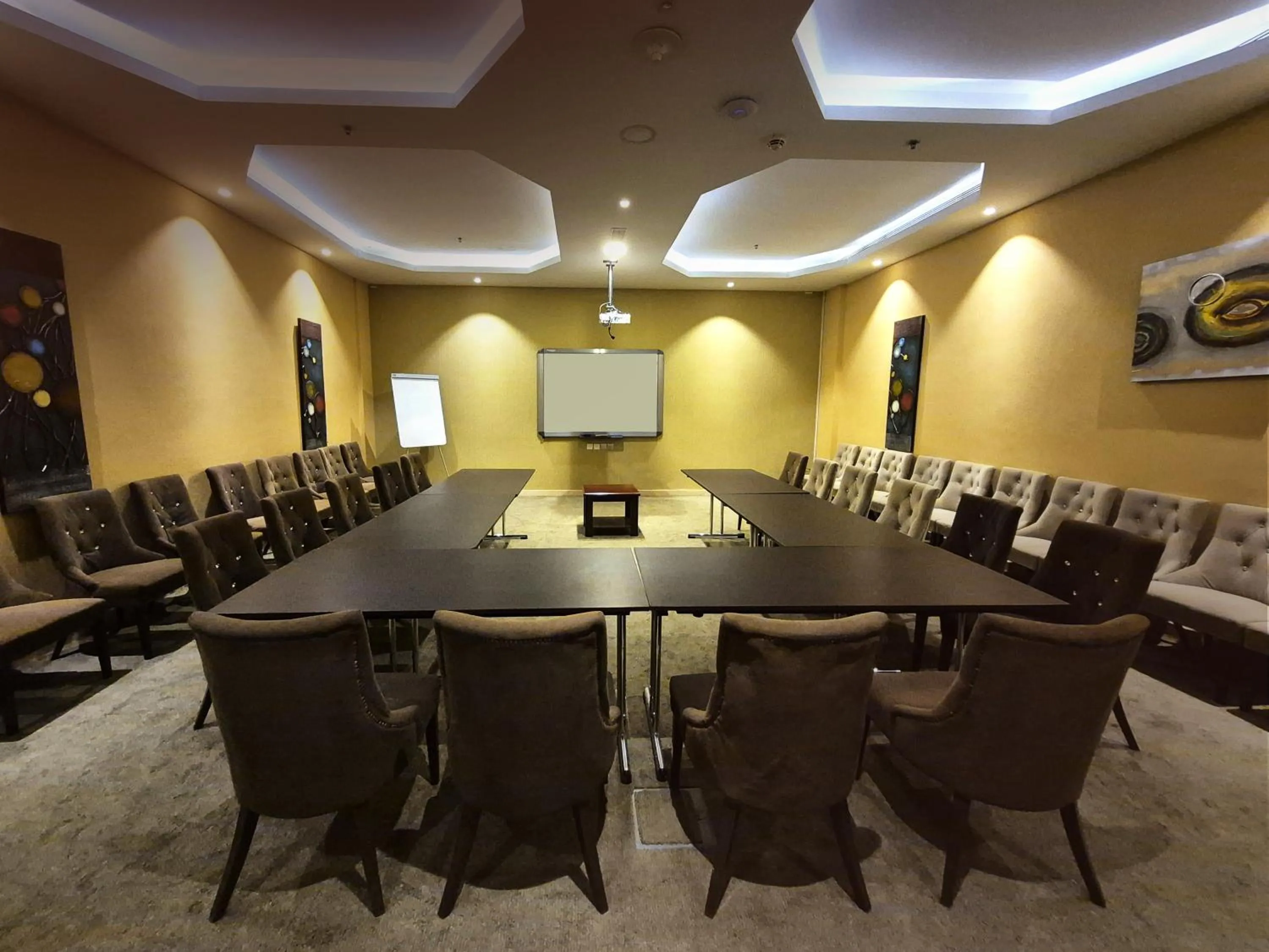 Meeting/conference room in Signature Hotel Al Barsha