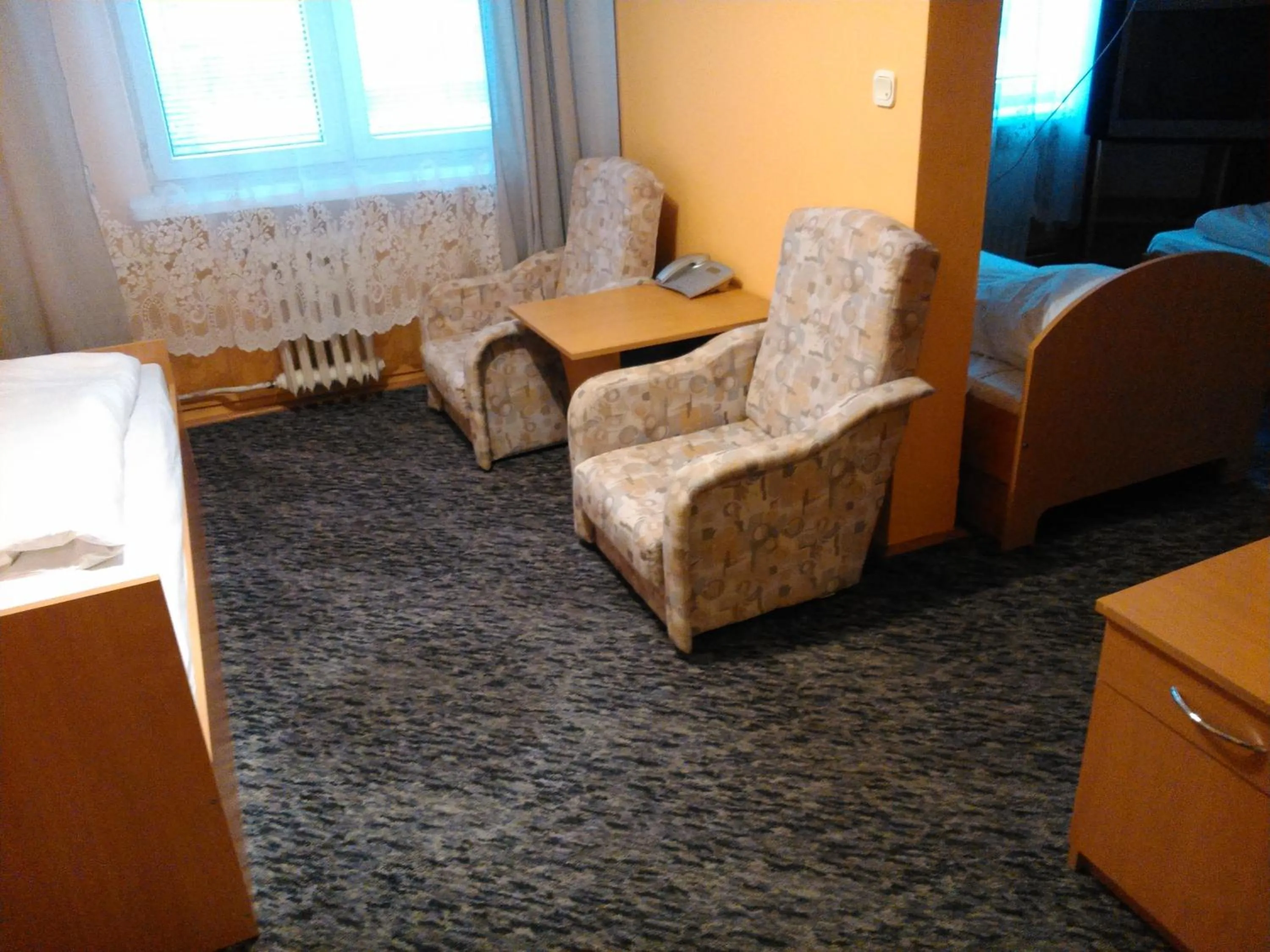 Other in Hostel Refleks