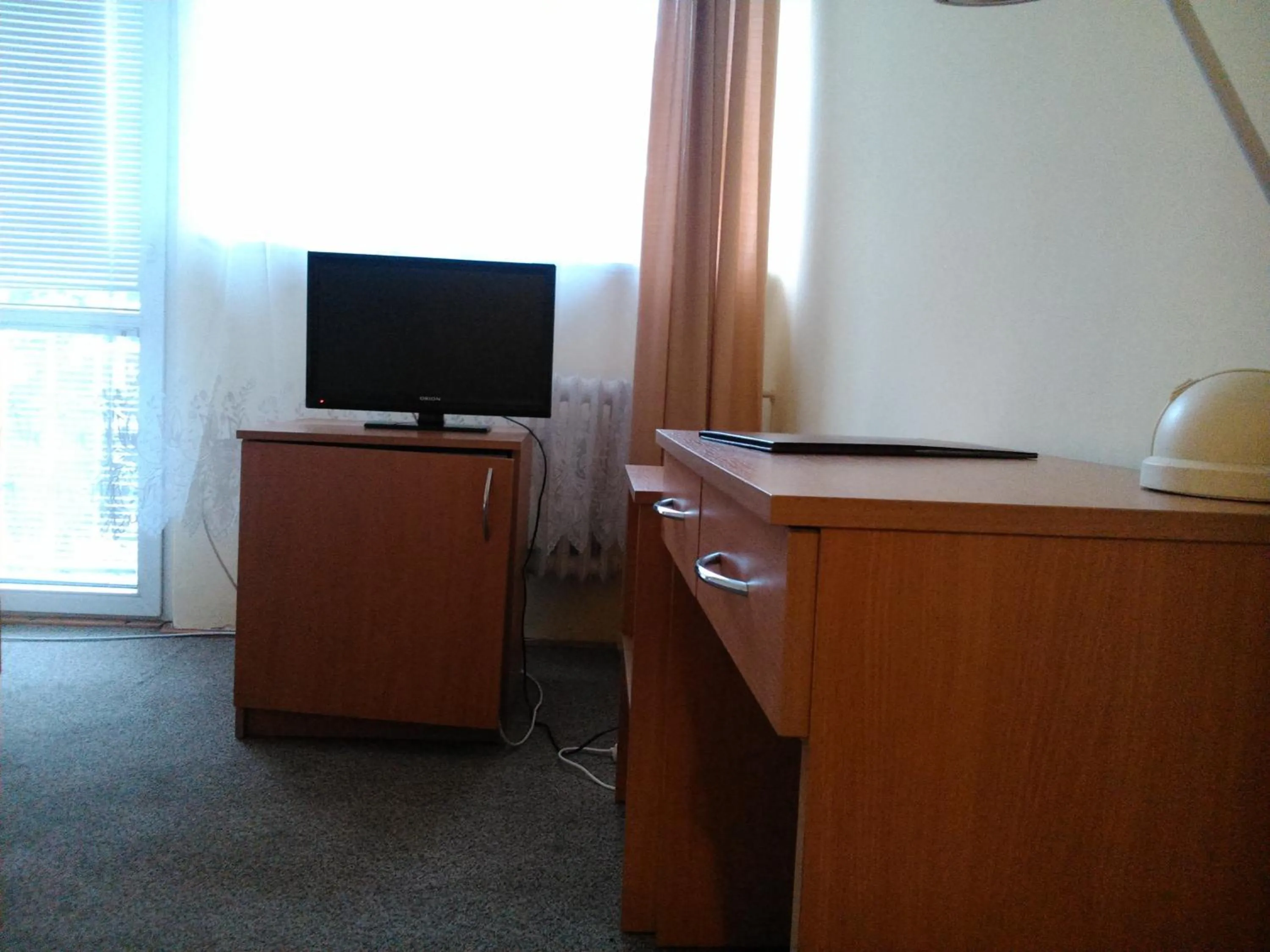 Other in Hostel Refleks