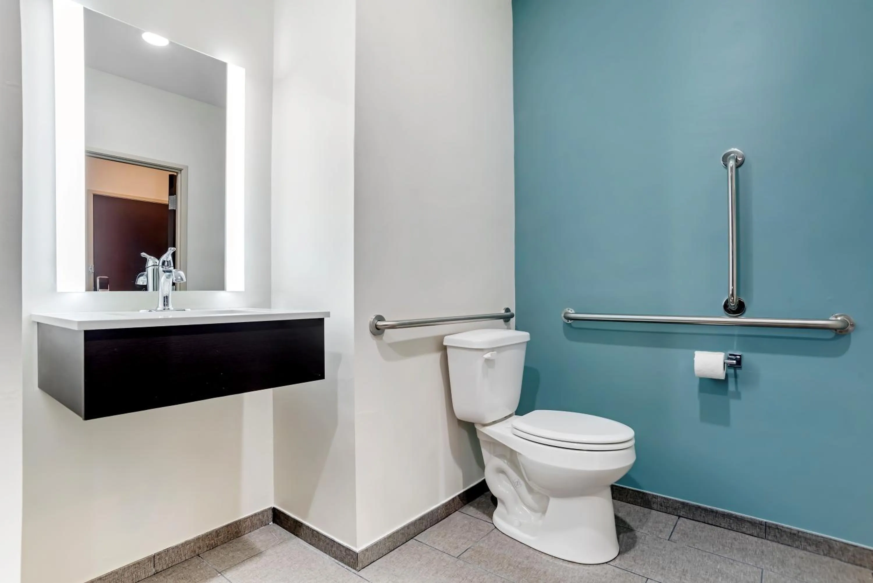 Toilet in Sleep Inn & Suites Fort Walton Beach - Destin West