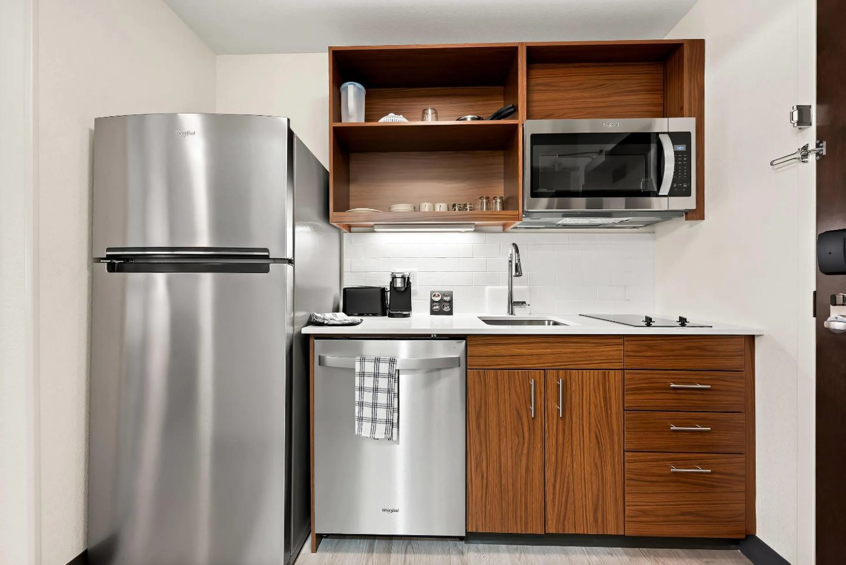 Bedroom in Everhome Suites Huntsville - Research Park