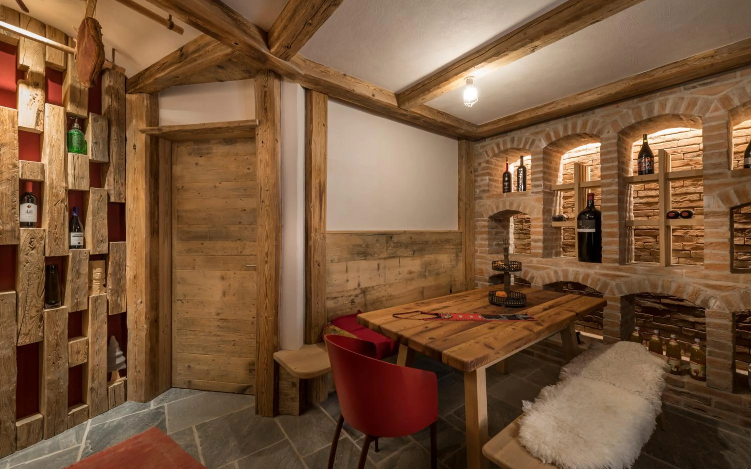 Merangardenvilla adults only