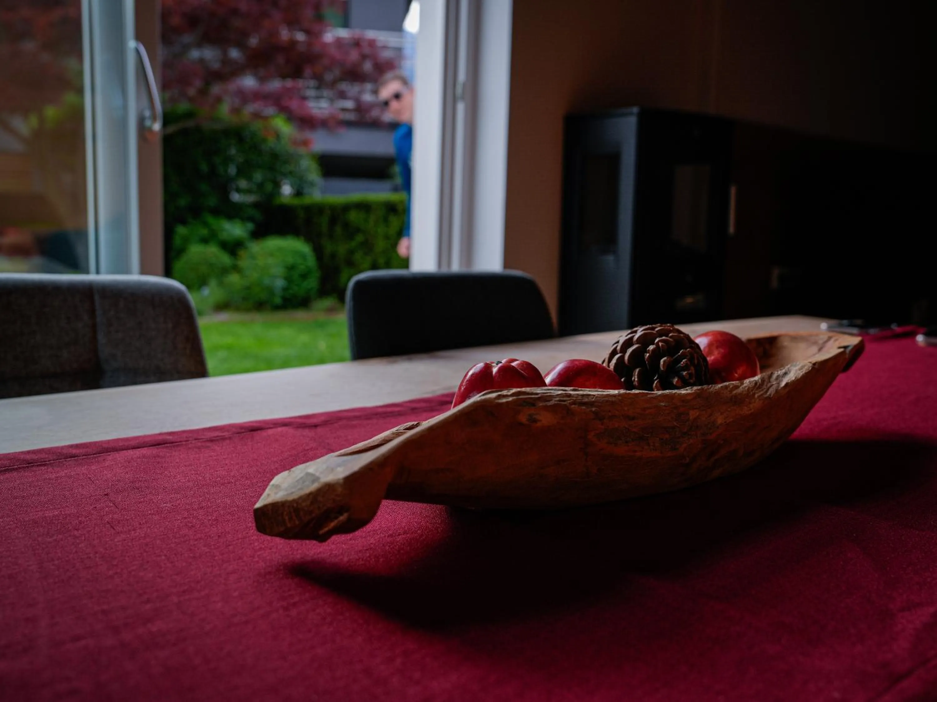 Merangardenvilla adults only