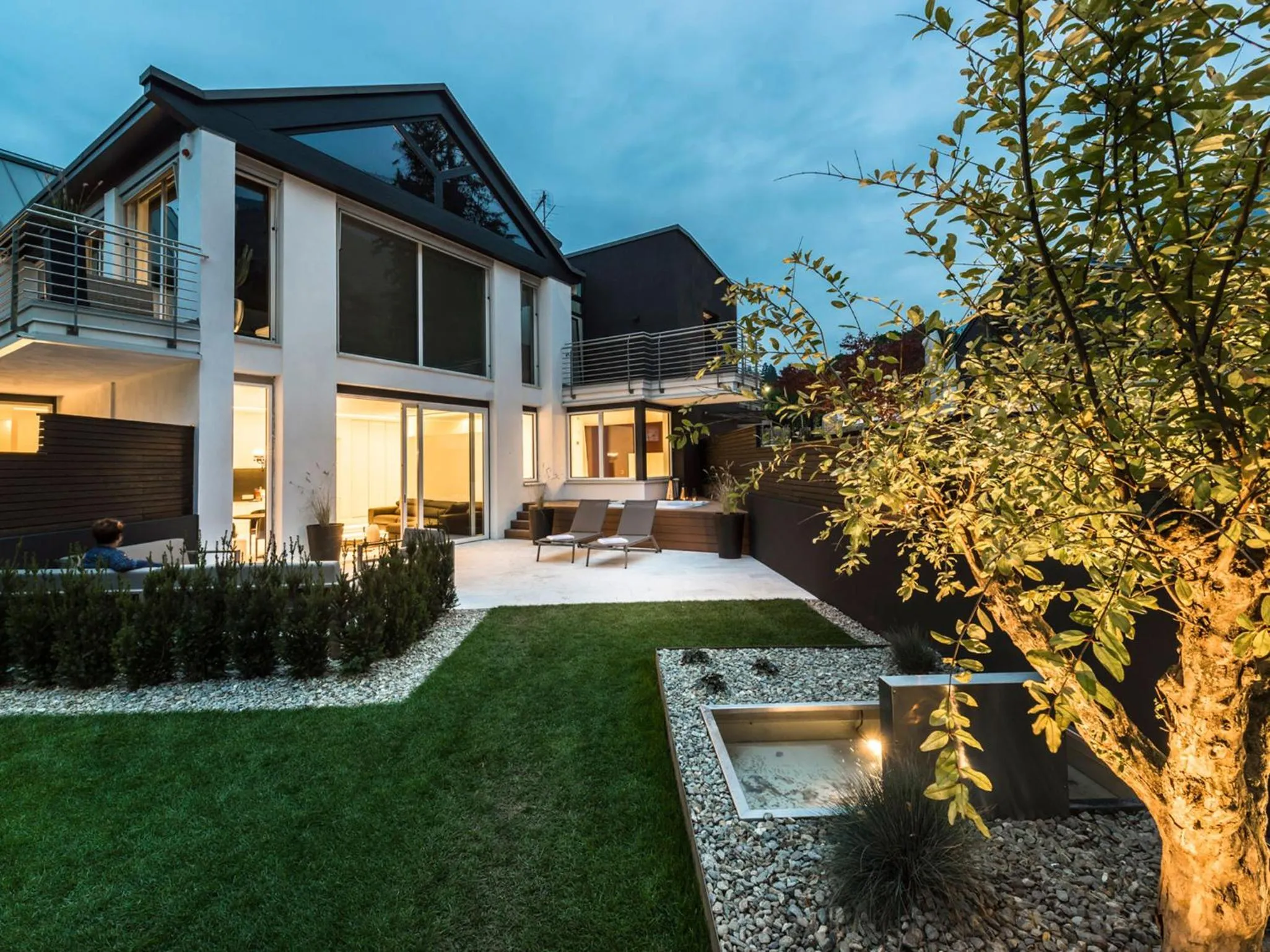 Patio in Merangardenvilla adults only