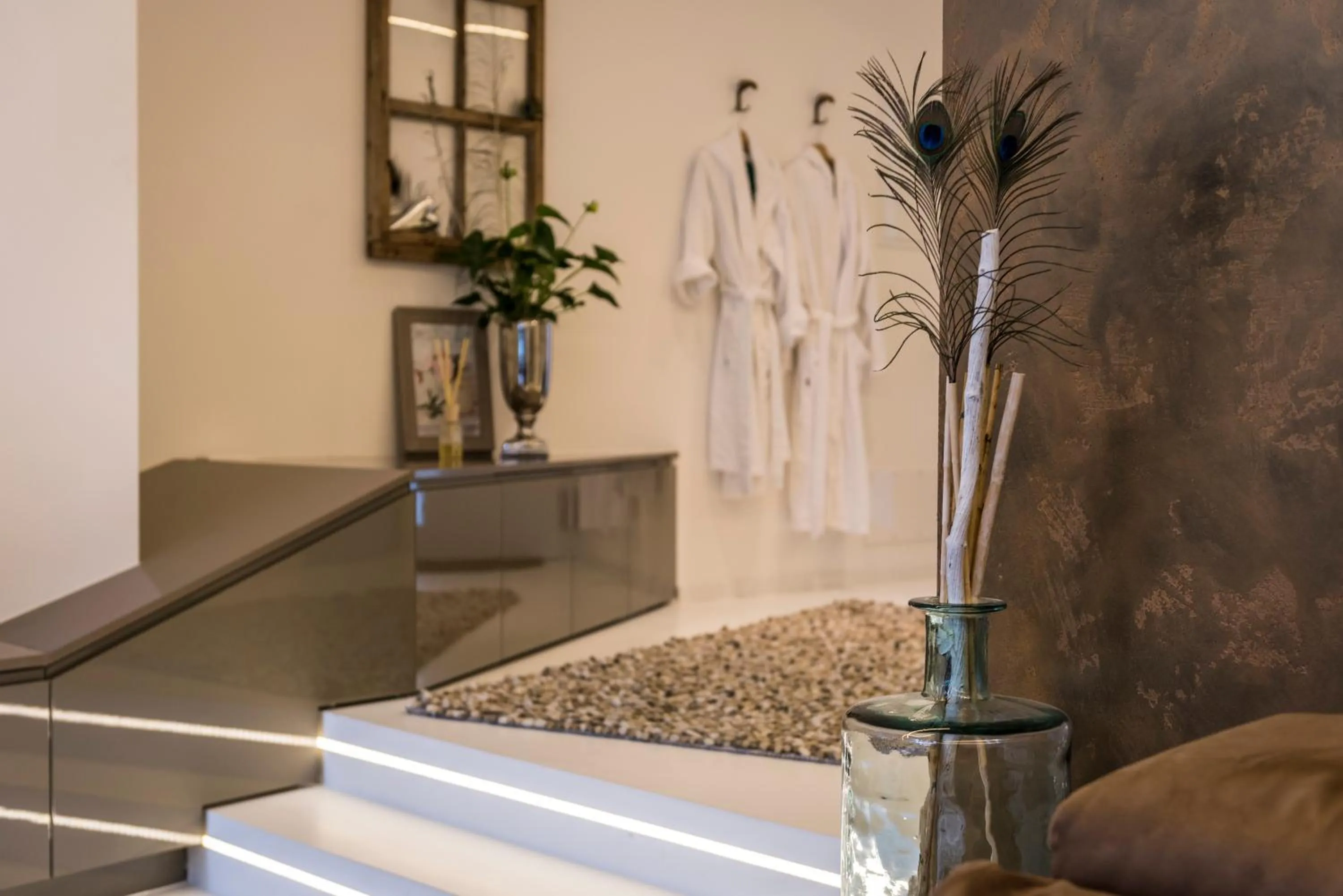 Merangardenvilla adults only