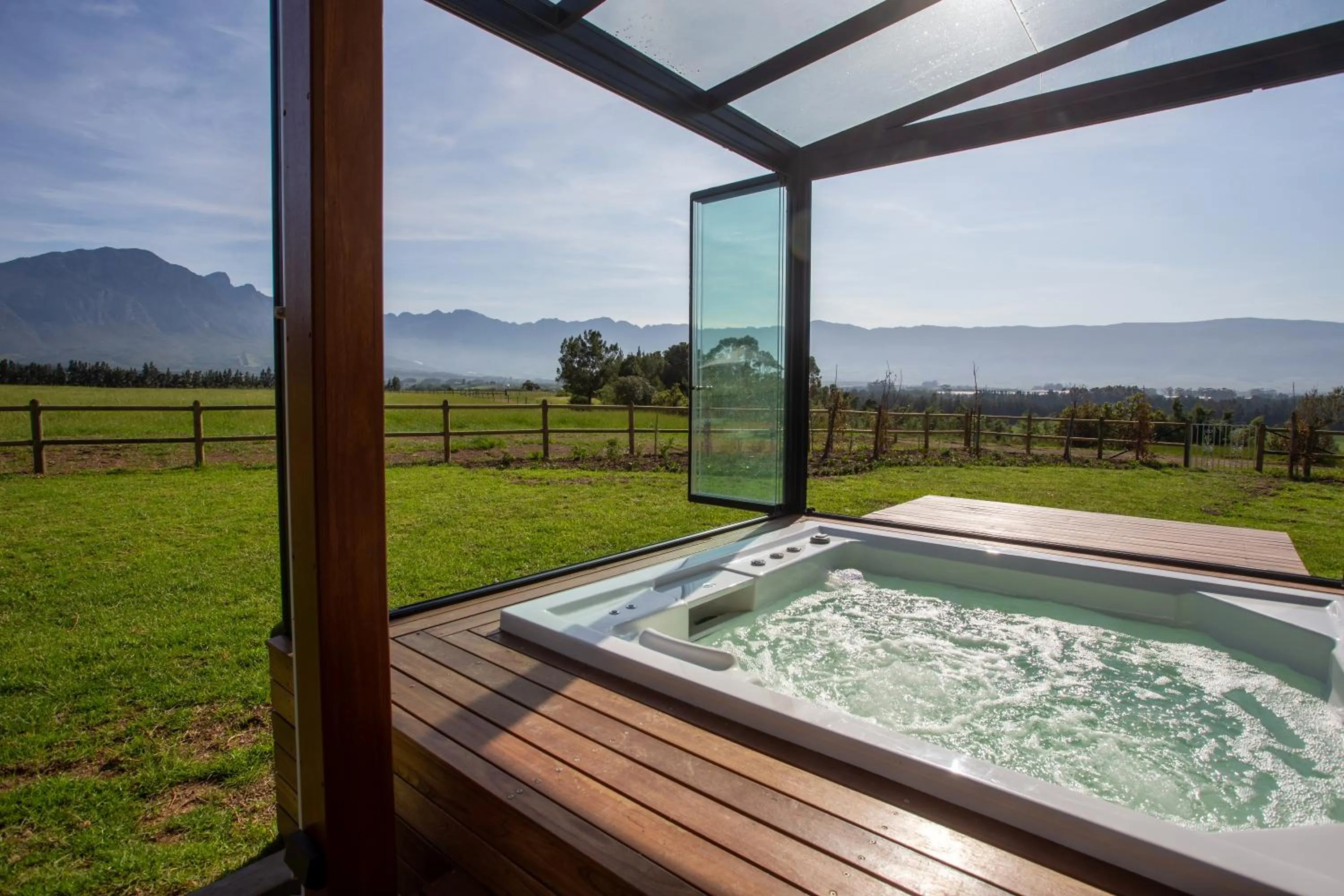 Hot Tub in Raptor Rise Farm