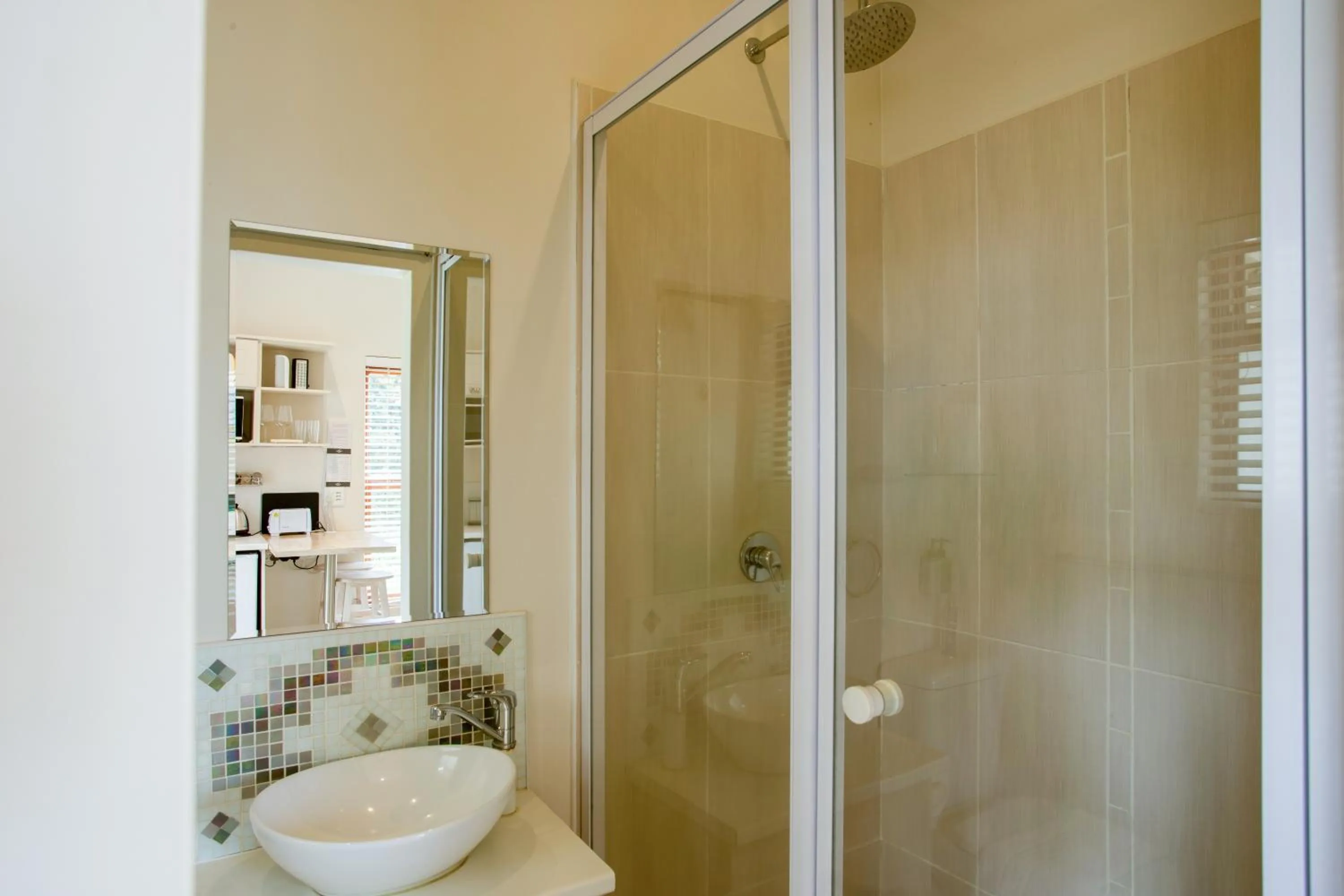 Shower in Raptor Rise Farm