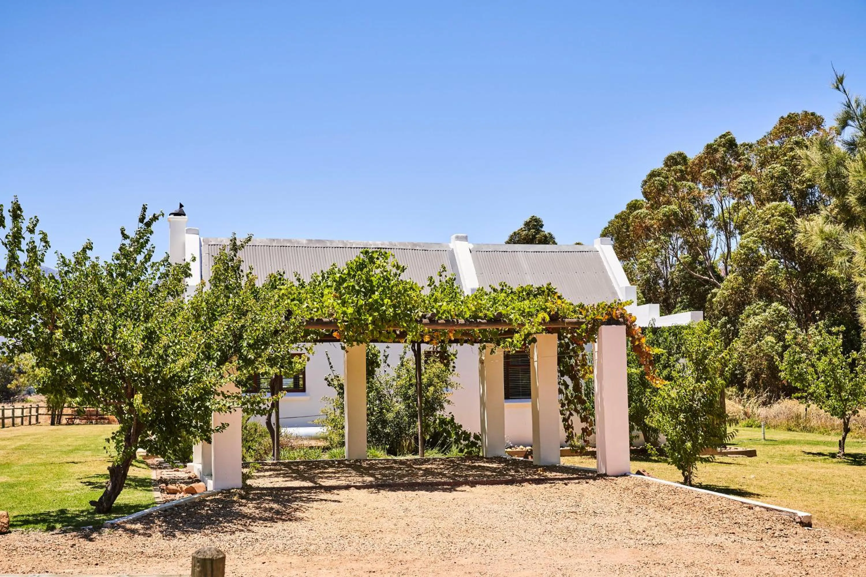 Property building in Raptor Rise Farm