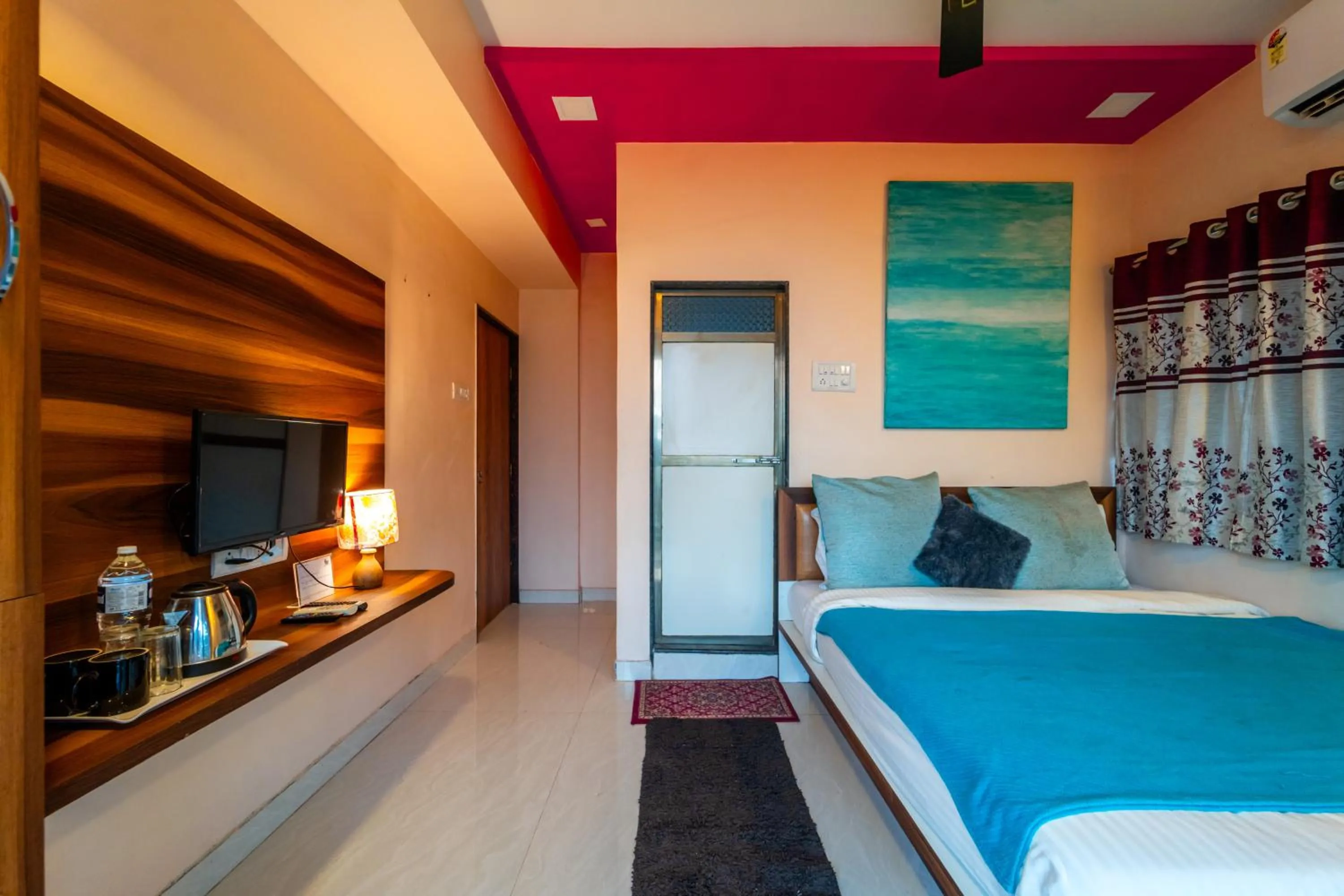 Bed in Strawberry County