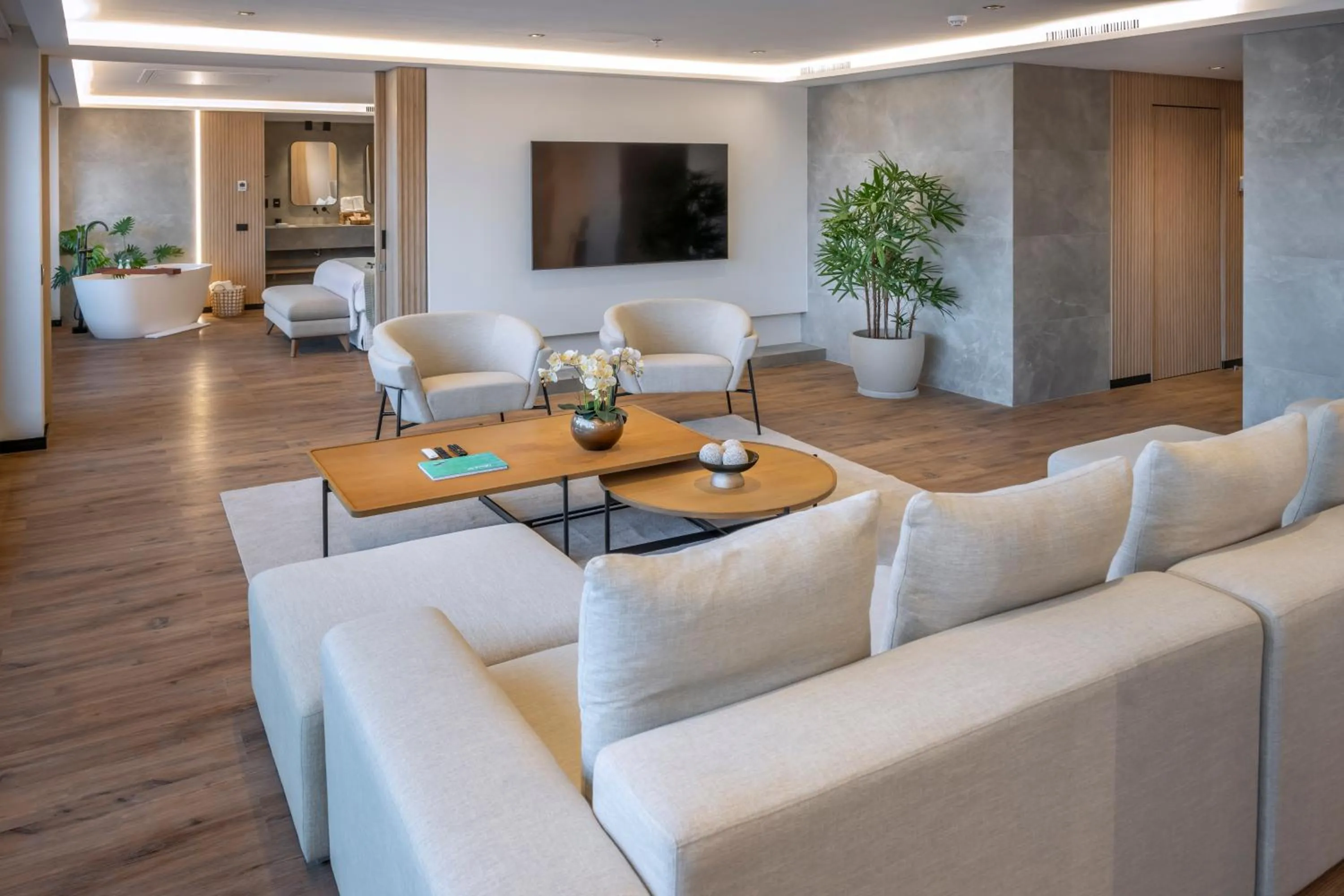 TV and multimedia in Serhs Natal Grand Hotel & Resort