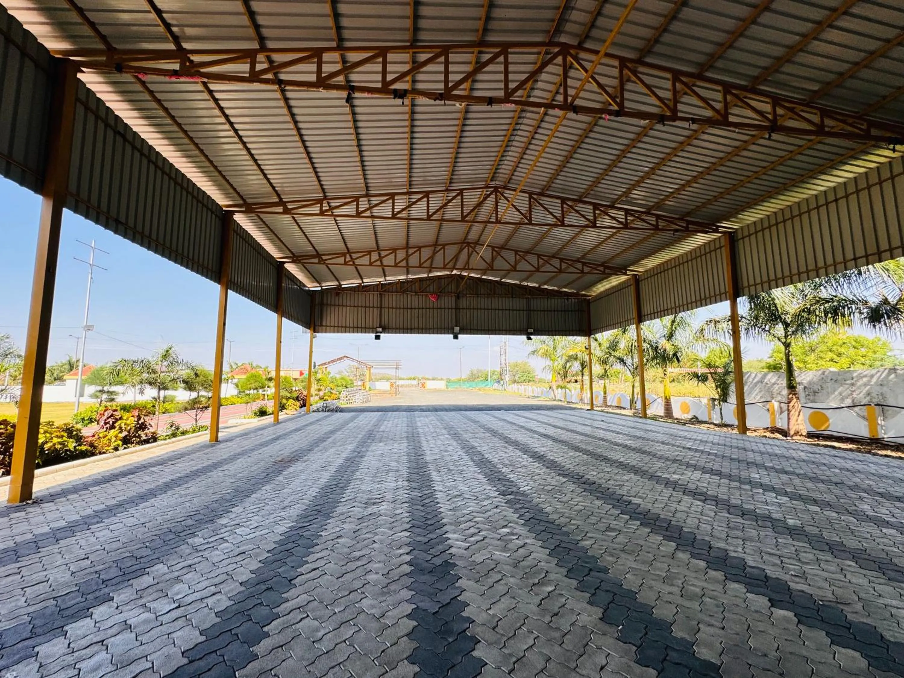 Parking in Radhe Krishna Resort