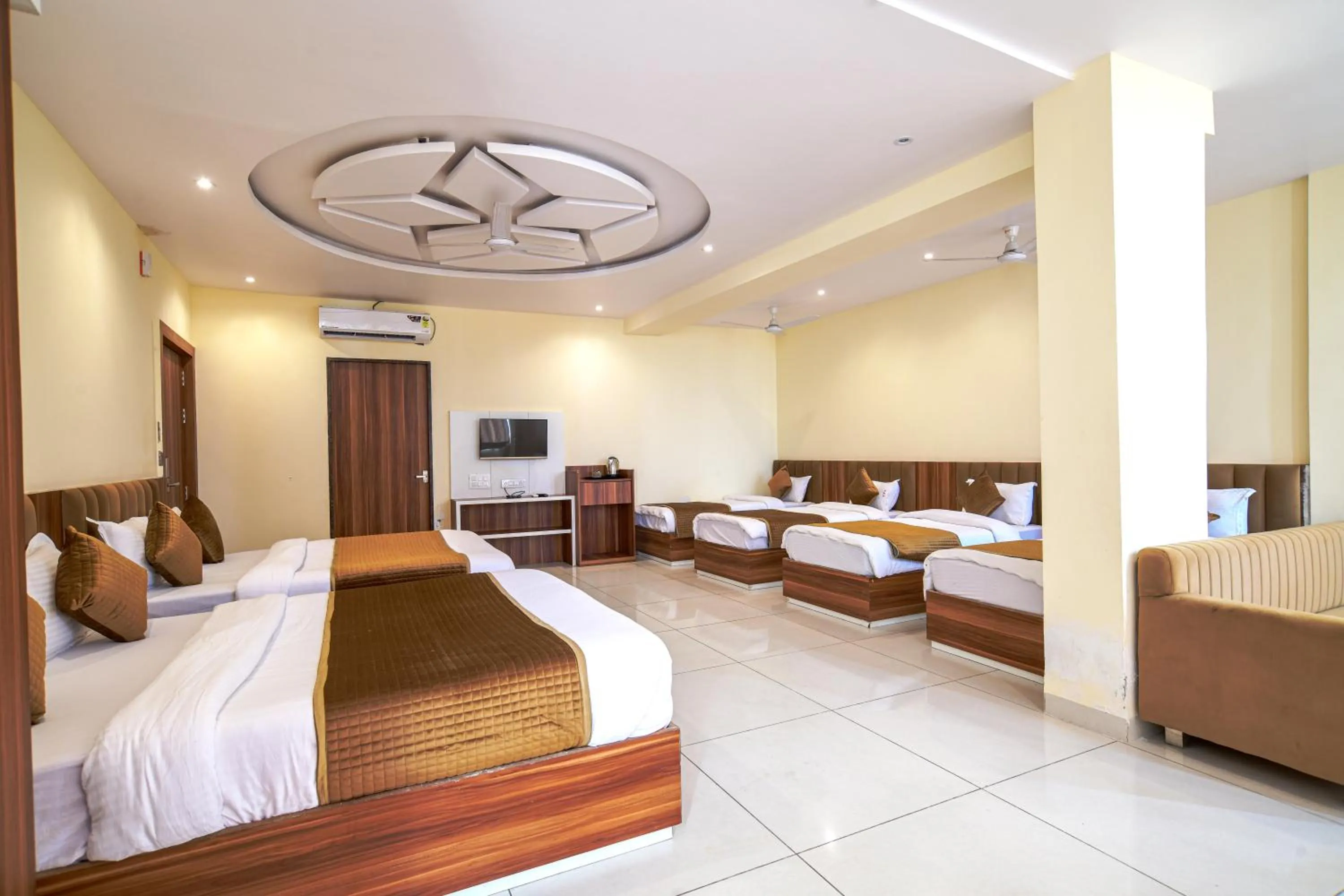 Bed in Radhe Krishna Resort
