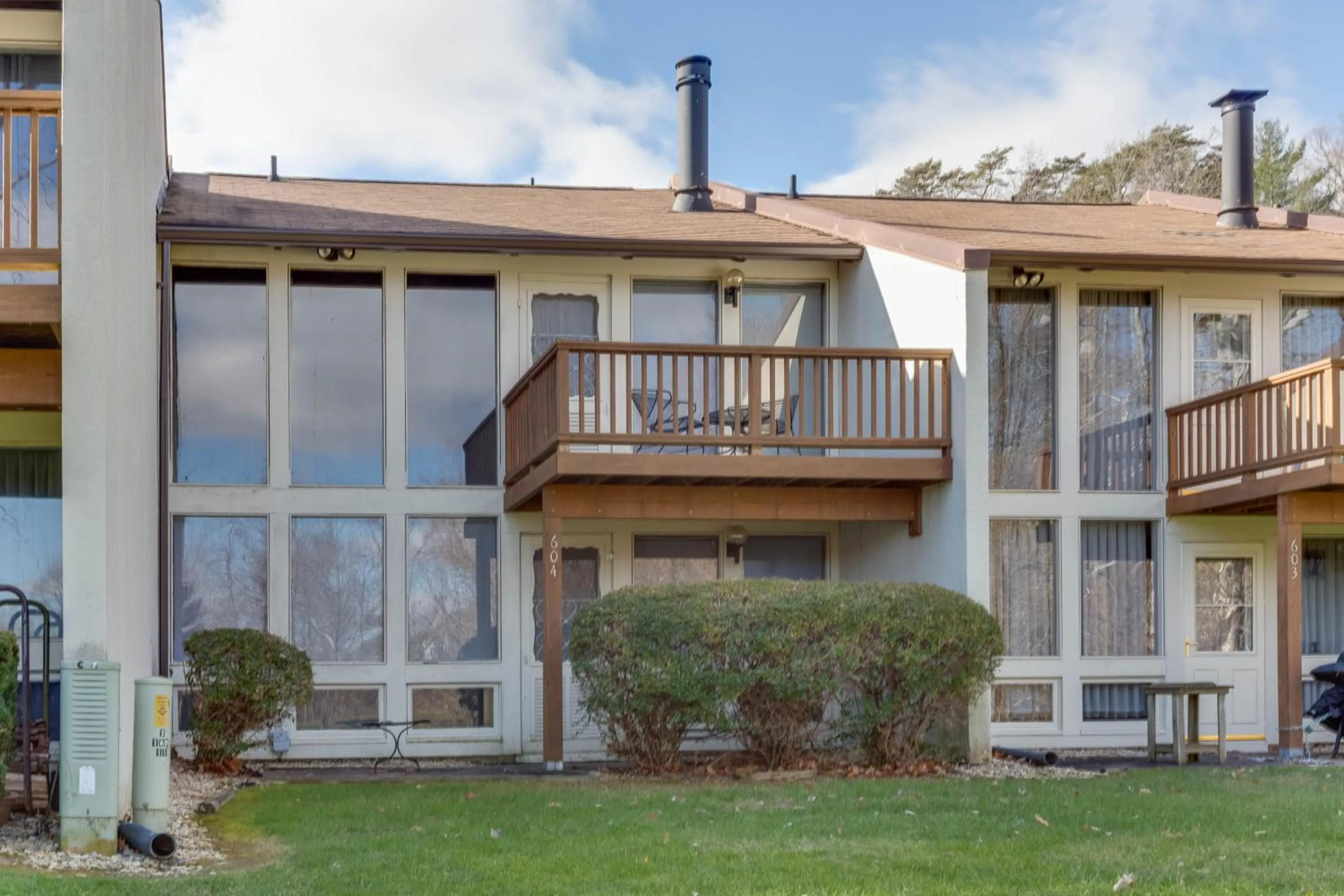 Property building in Stony Court at Bryce Mountain