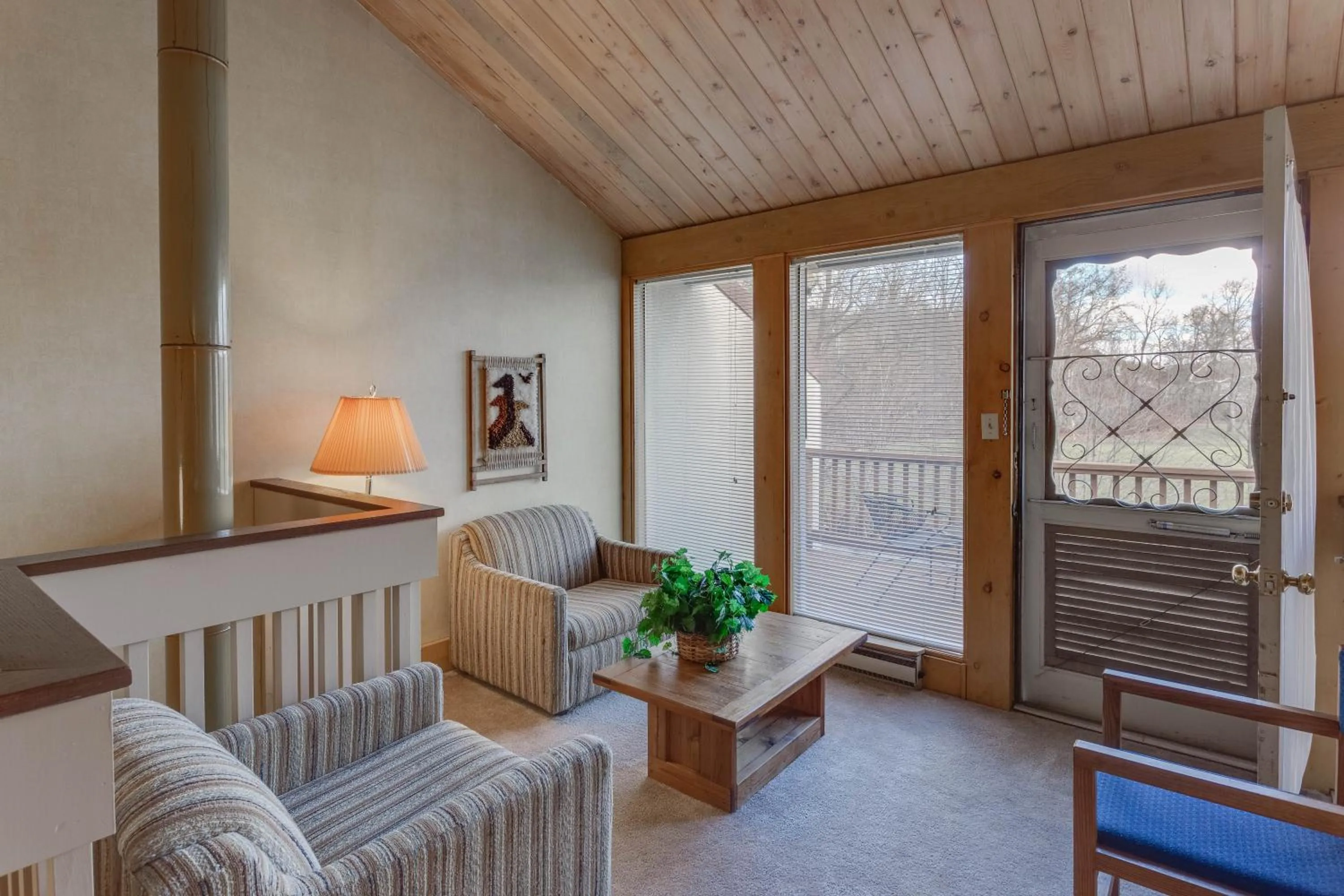 Living room in Stony Court at Bryce Mountain