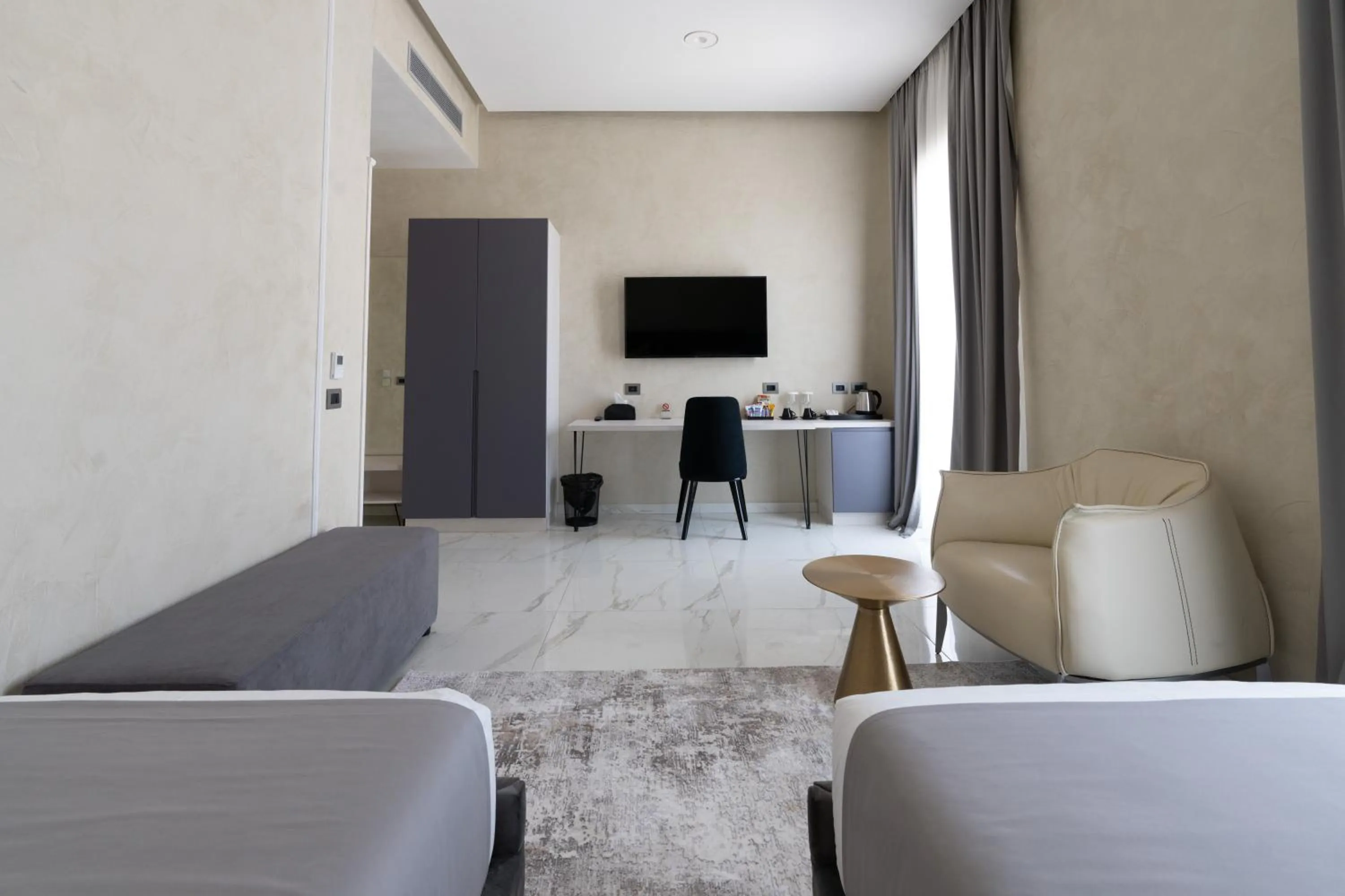 Bed in Hotel Plaza Berat