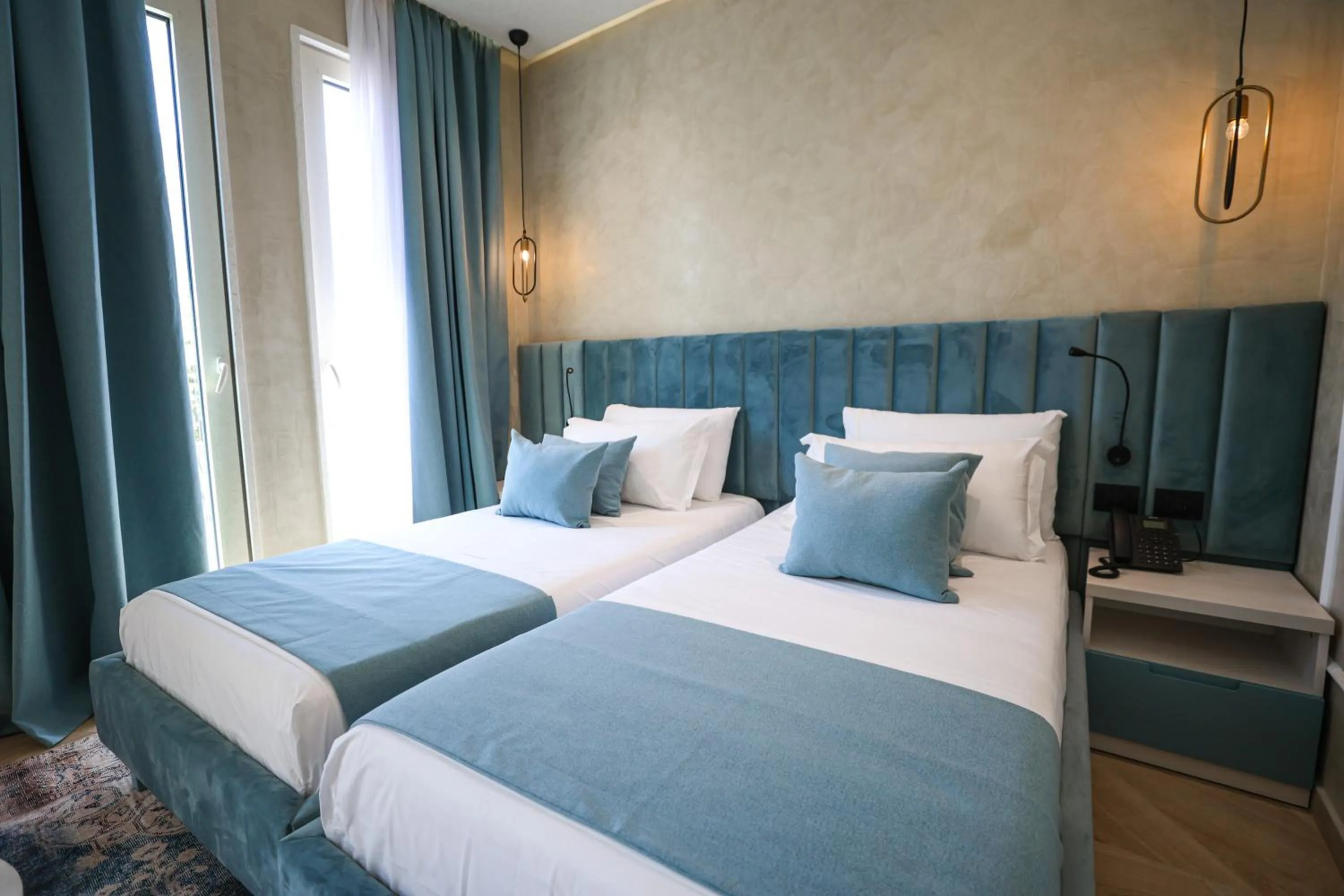 Spring, Bed in Hotel Plaza Berat