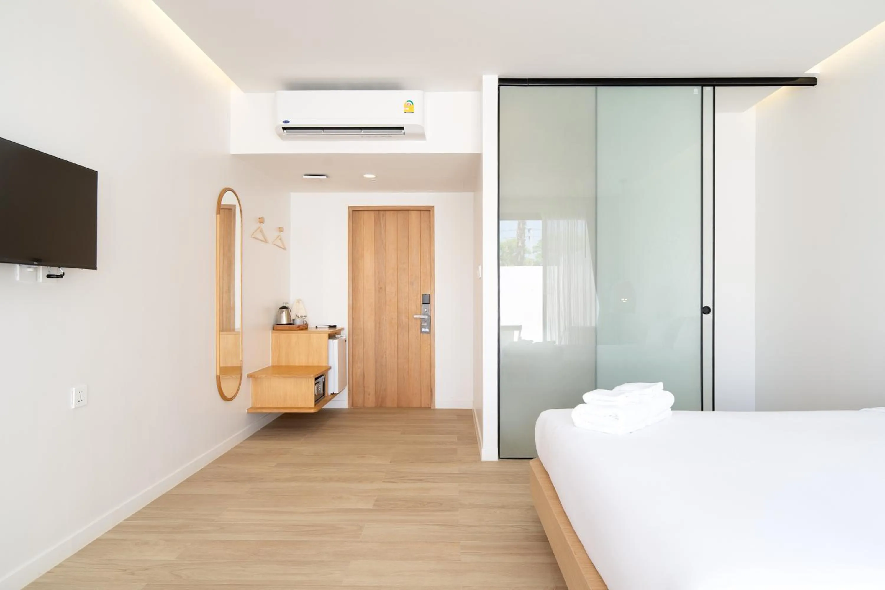 Bedroom, Bed in The Season Resort