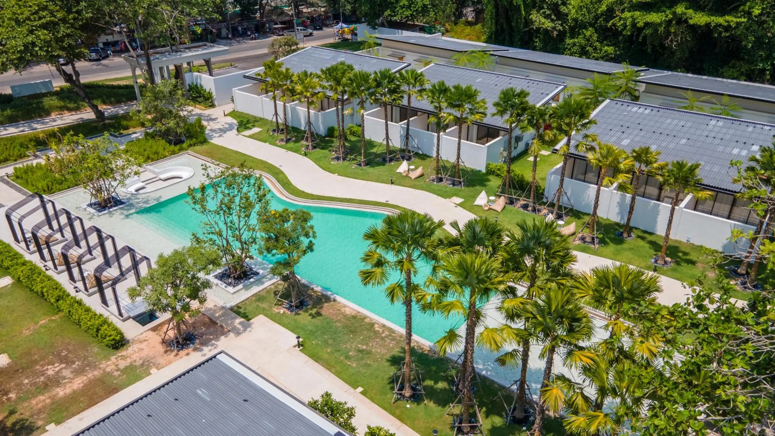 Day in The Season Resort