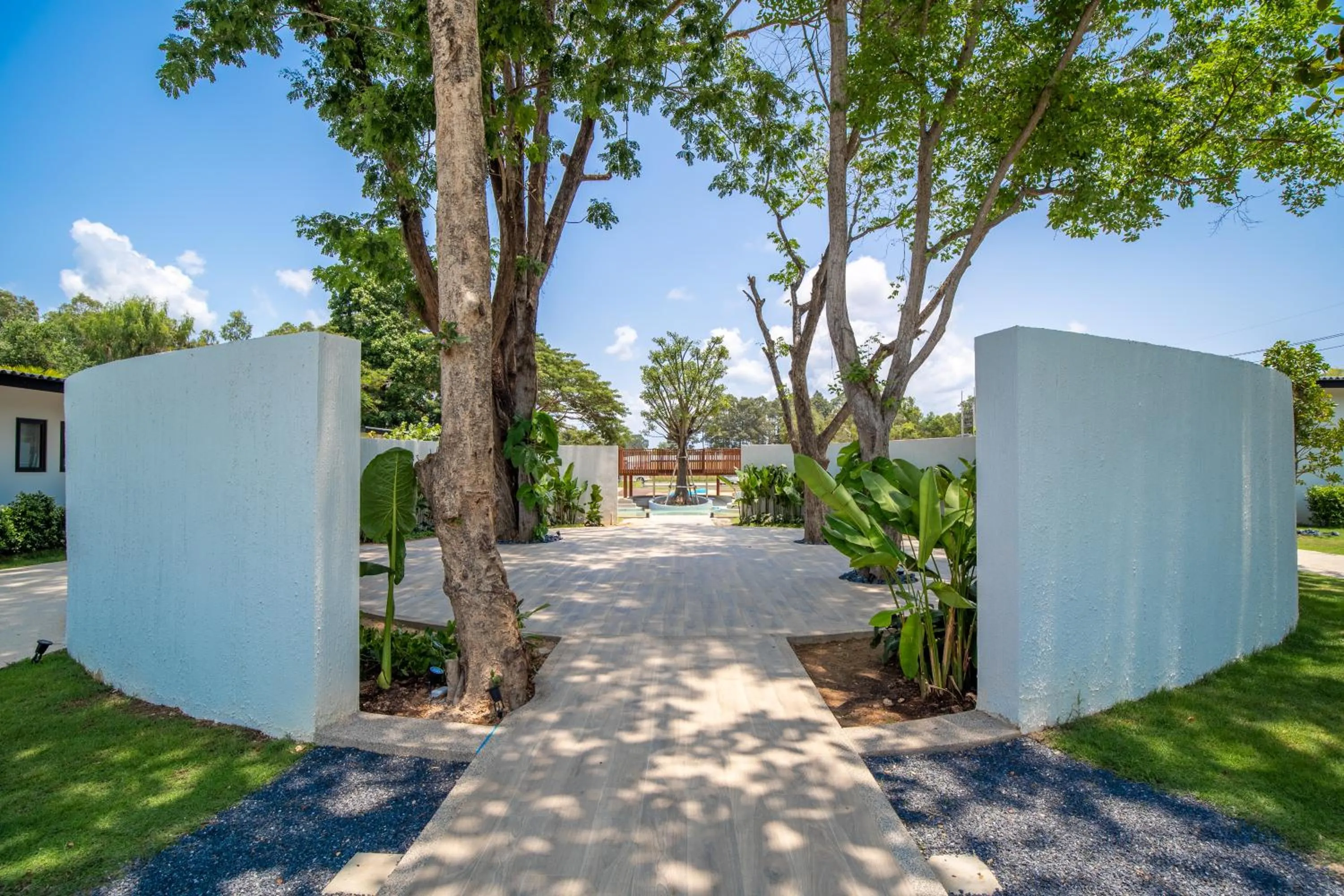 Day in The Season Resort