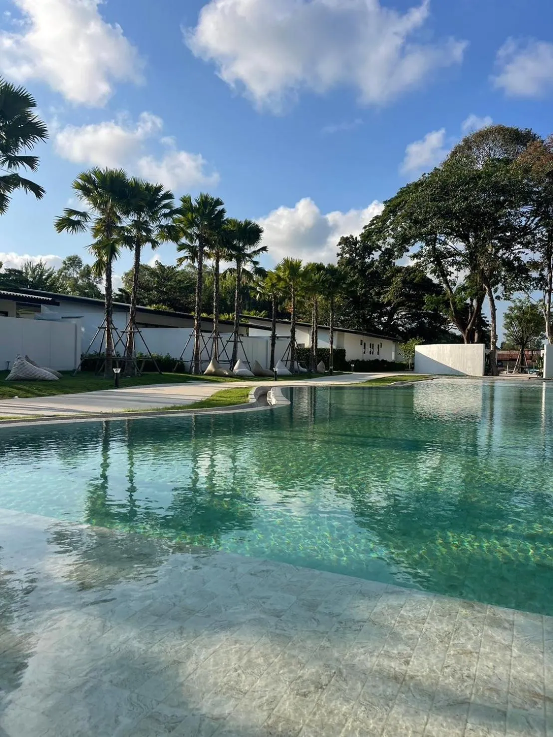 Day in The Season Resort