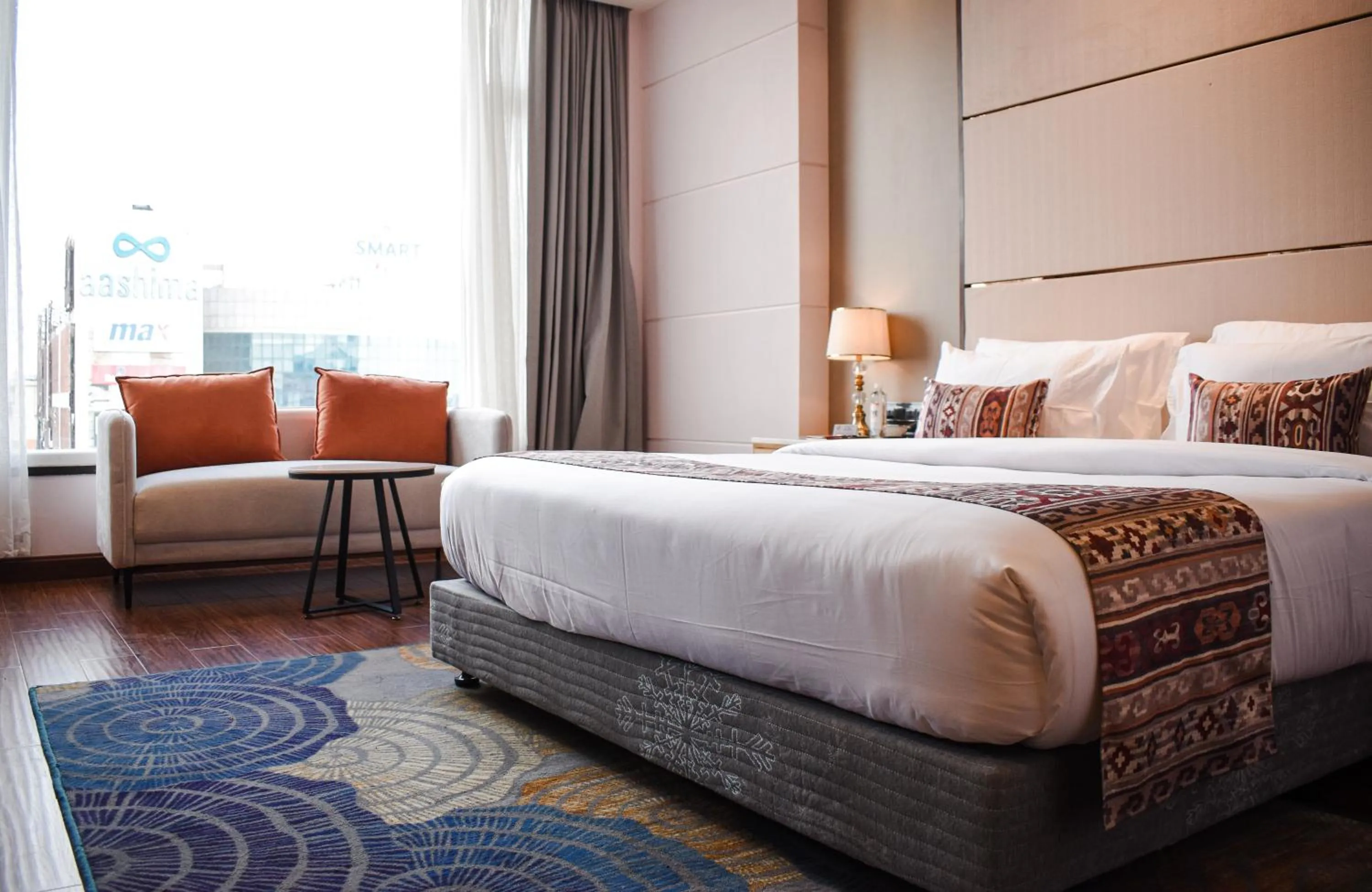 Bed in The Maple Hotel