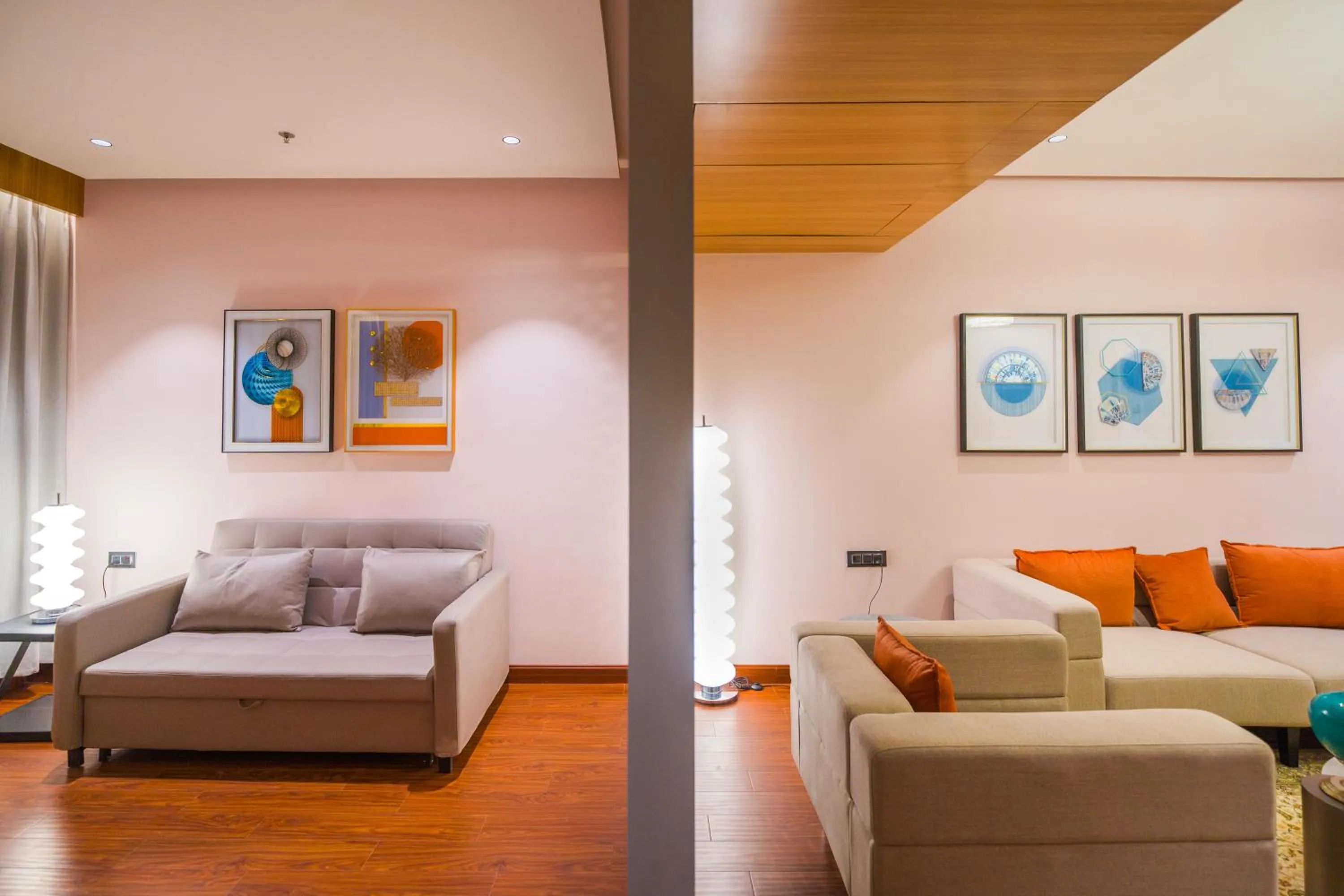 Seating area in The Maple Hotel