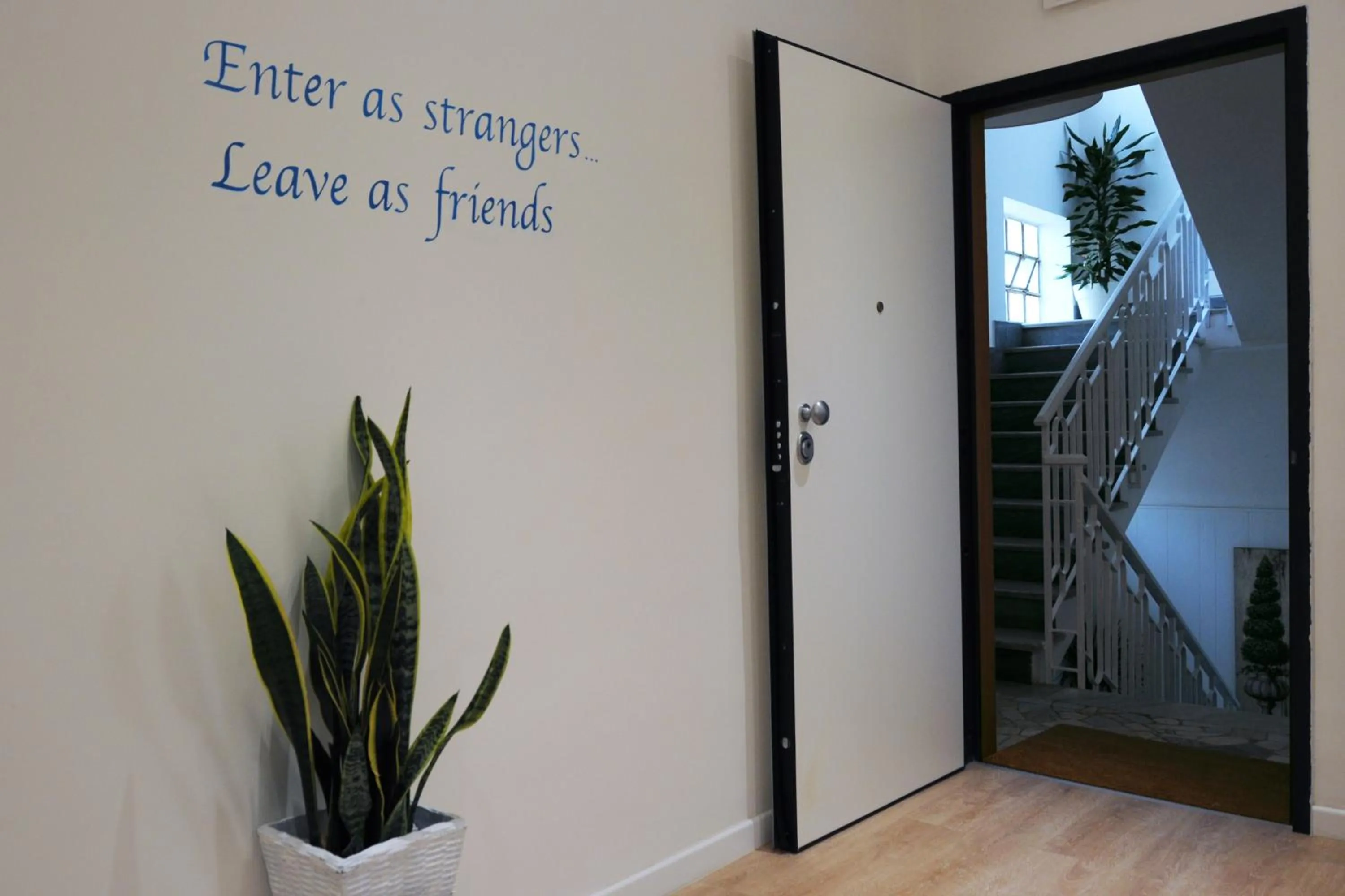 Decorative detail in B&B Medinblu