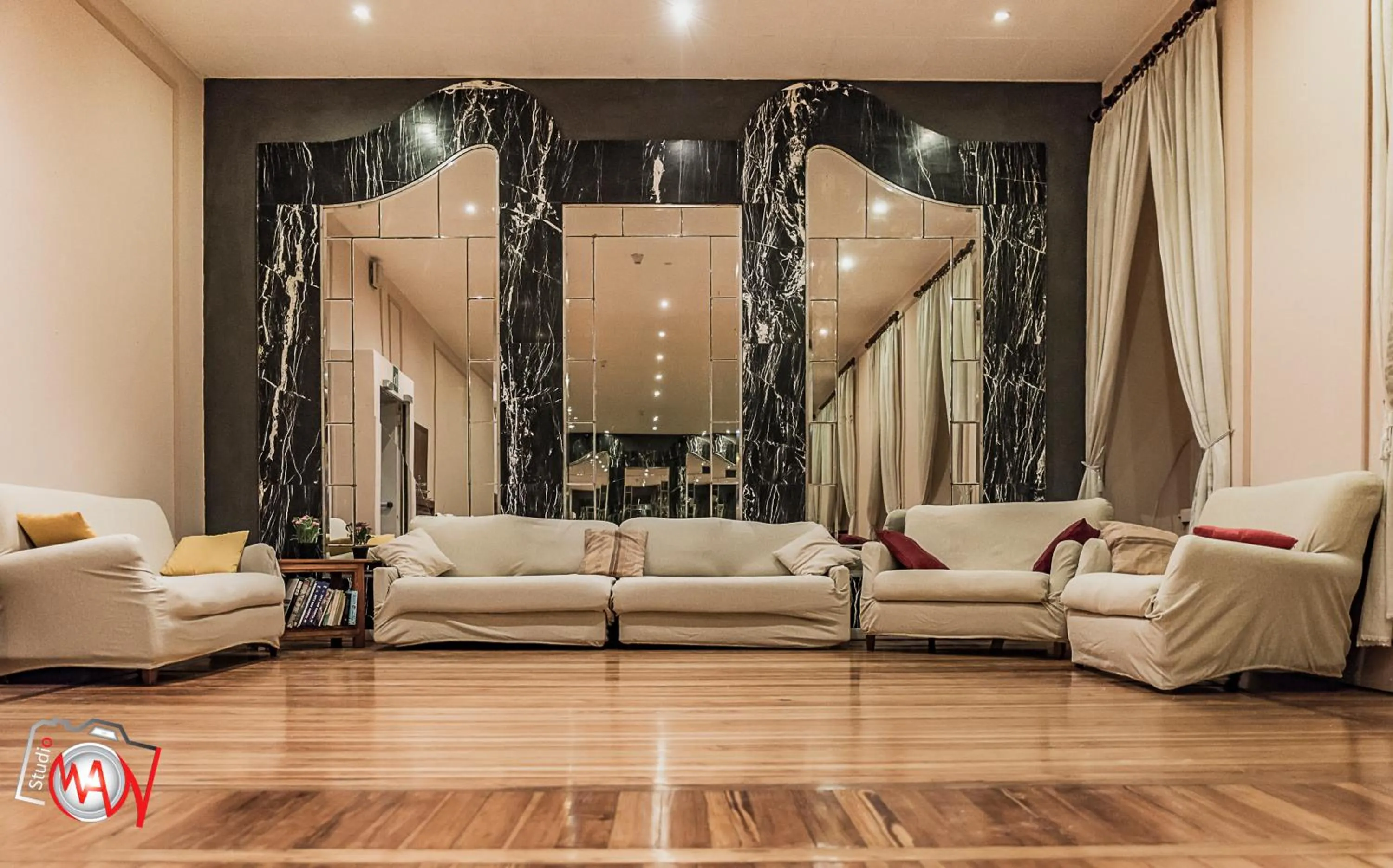 Lounge or bar in Hotel Moderno