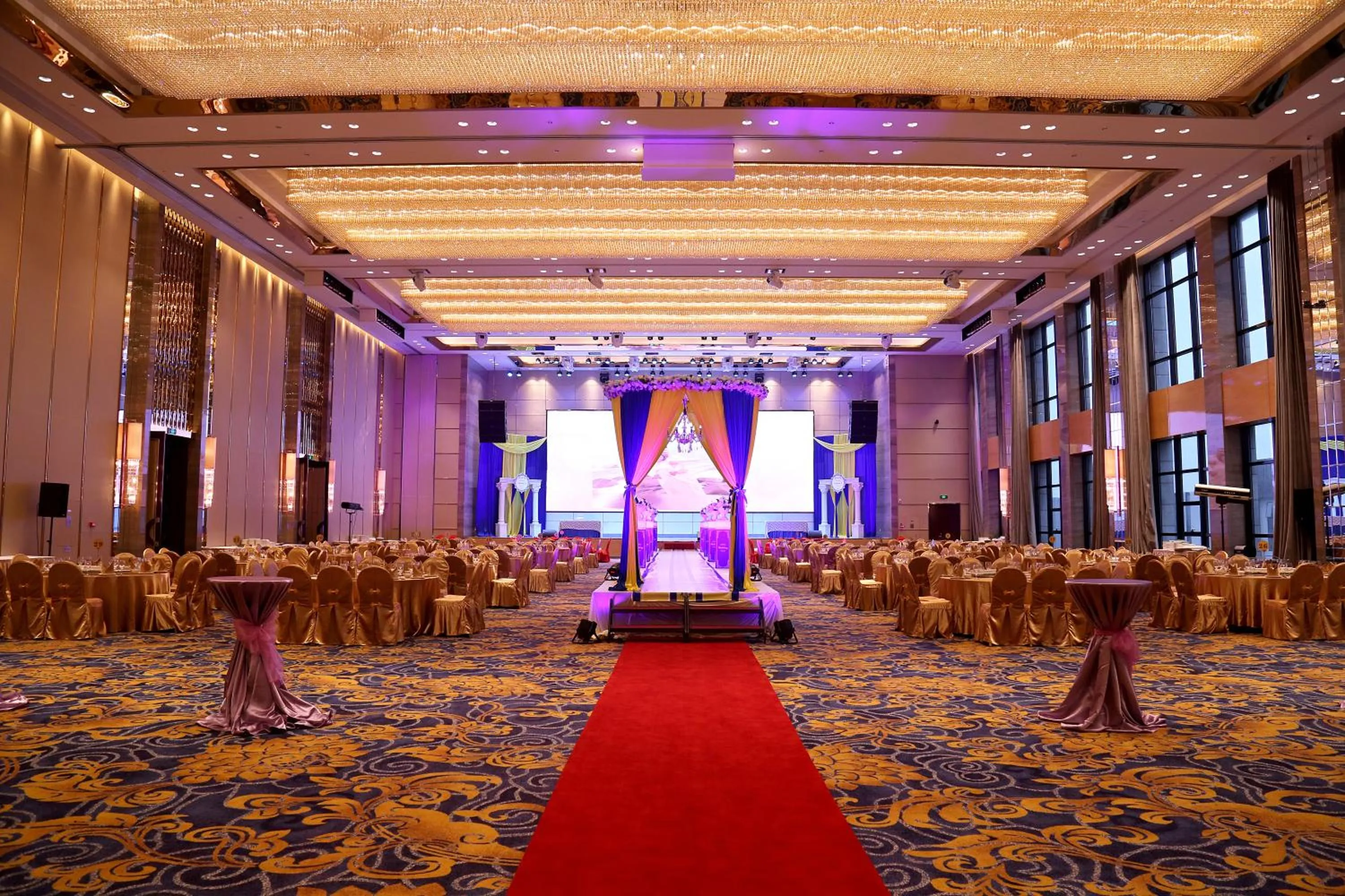 Banquet/Function facilities in Guangzhou ChangFeng Gloria Plaza Hotel