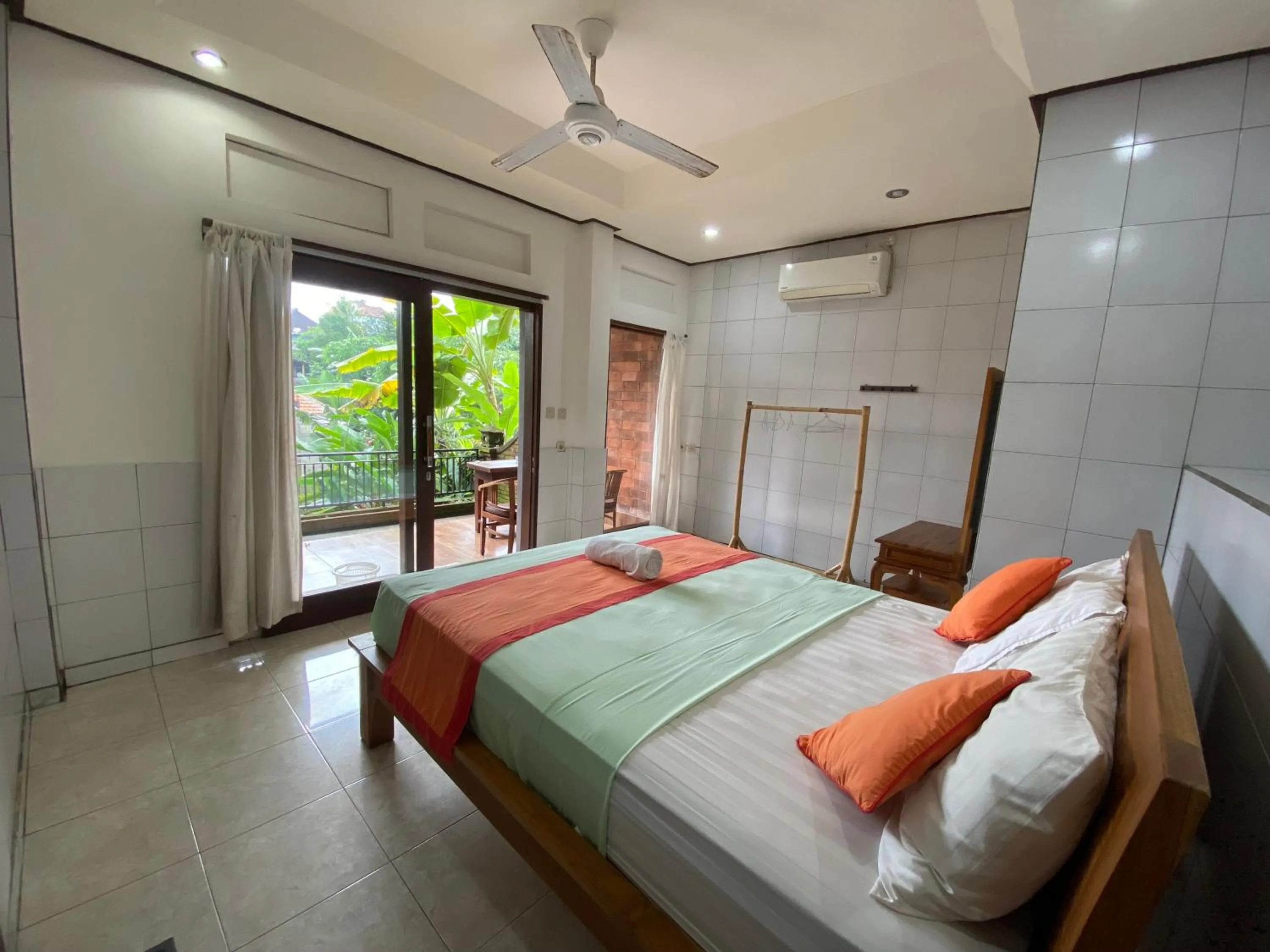 Bed in Sulendra Jungle Suites Ubud View by EPS