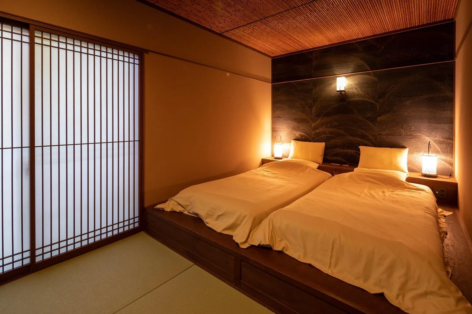 Bedroom, Bed in Watei Kazekomichi