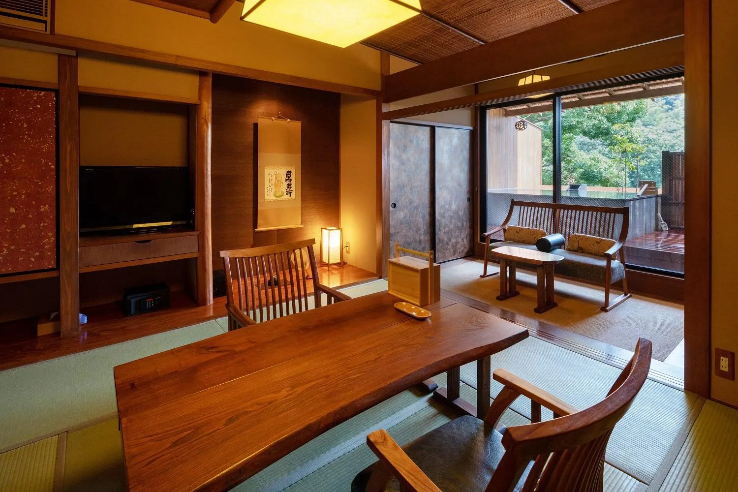 Decorative detail in Watei Kazekomichi