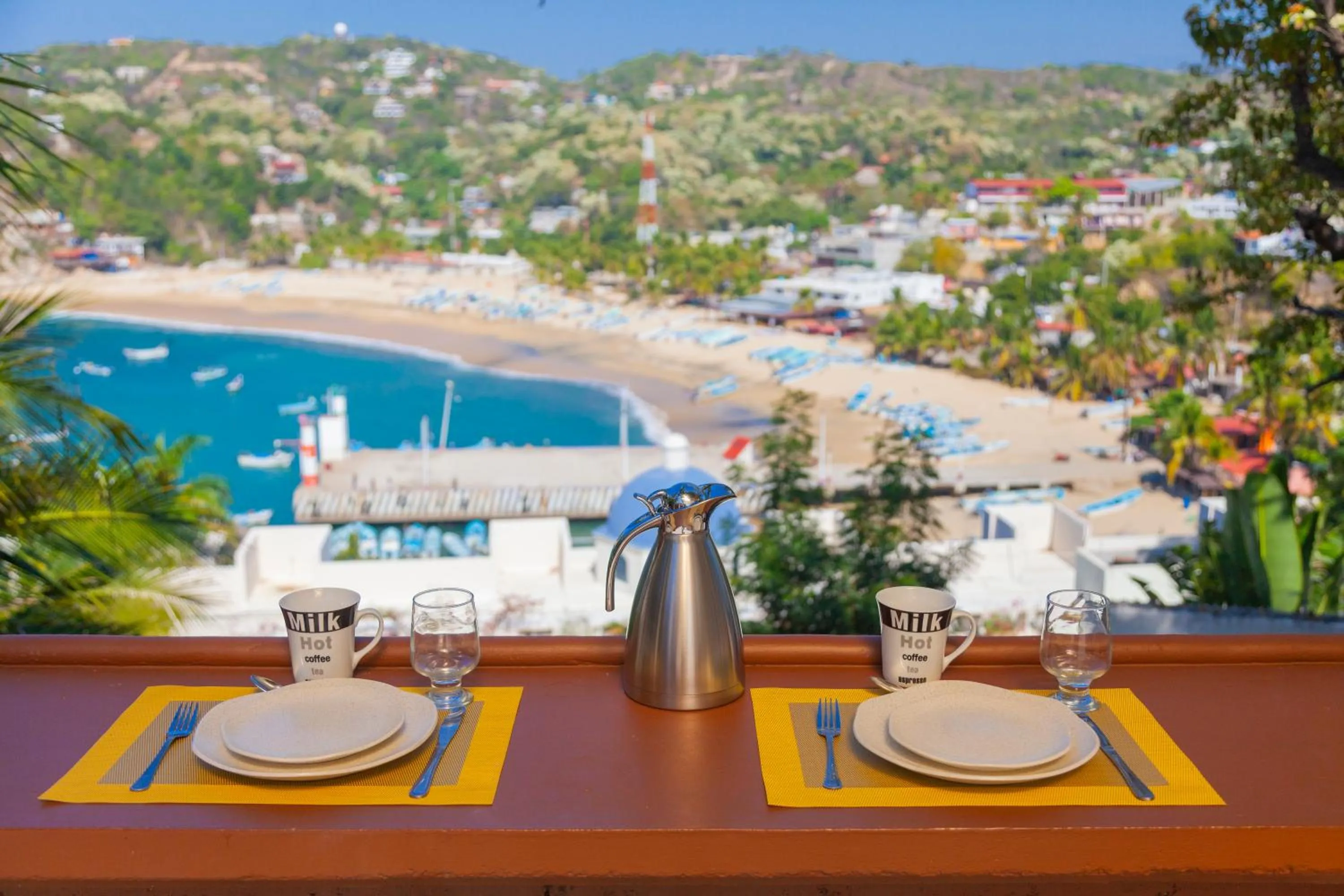 Breakfast in Hotel Casa Rush