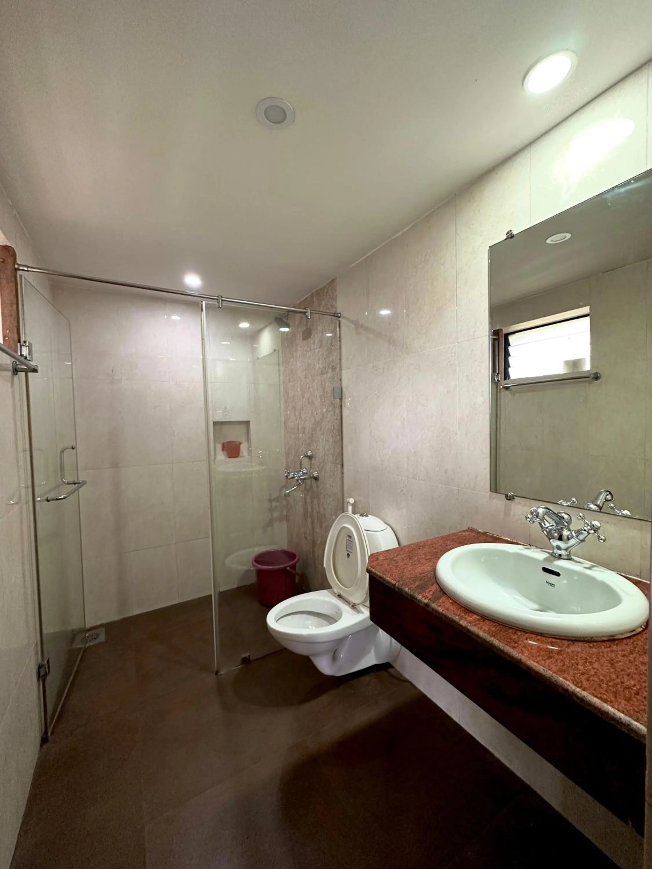 Toilet in Hotel Riverside