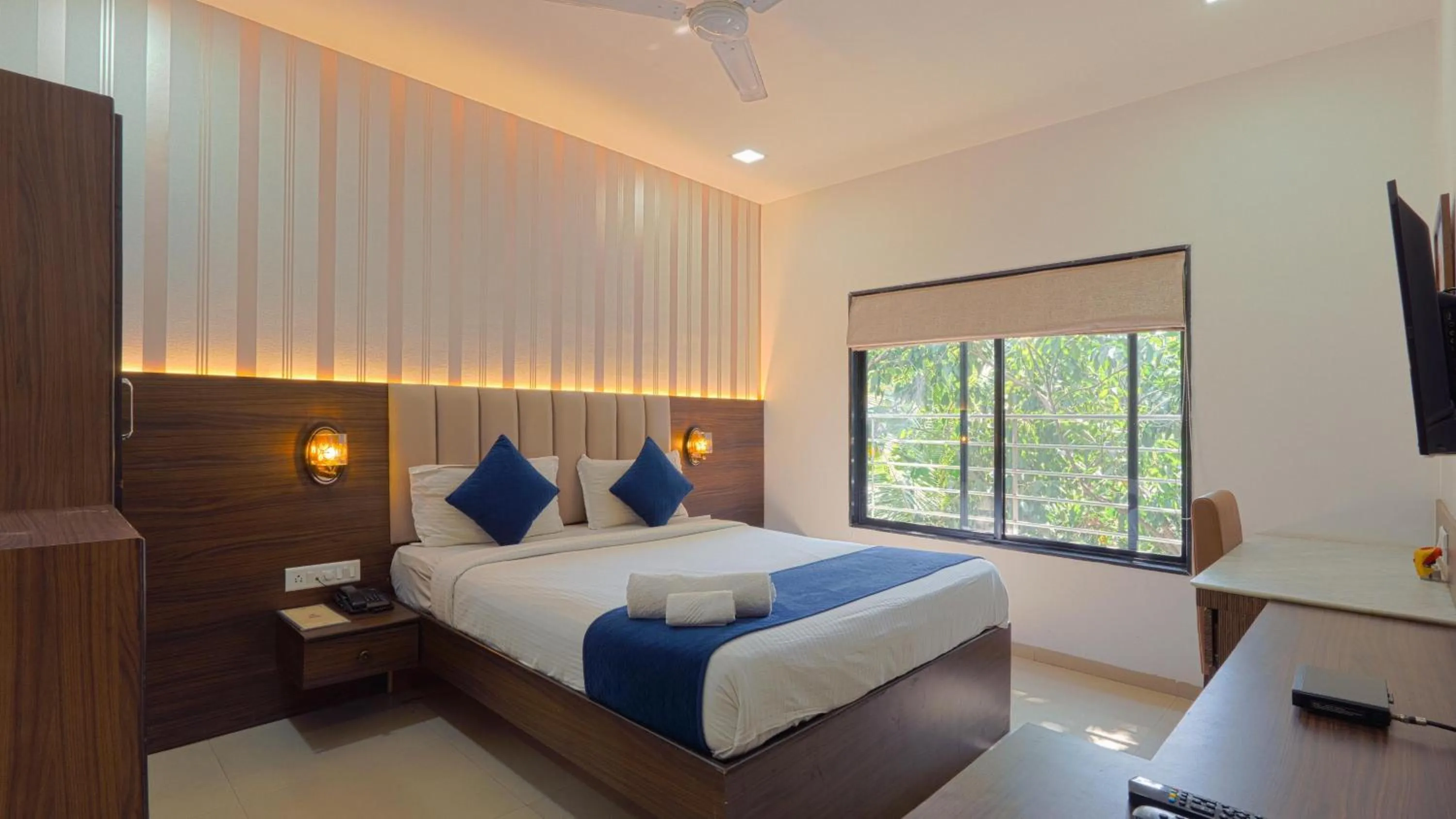 Photo of the whole room, Bed in Magnus Aerith Studios Exclusive Residences