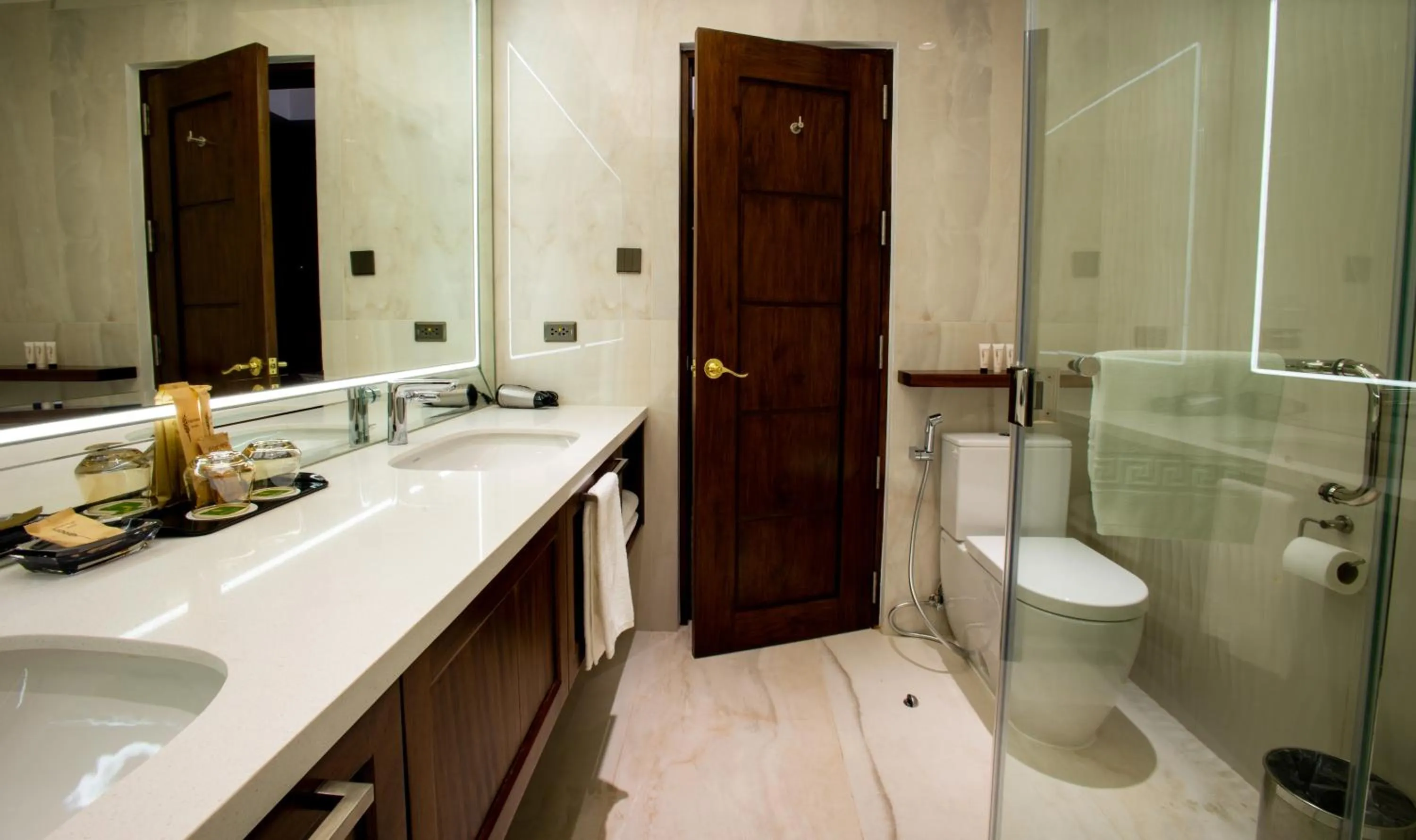 Toilet in The Harvest Hotel Managed by HII