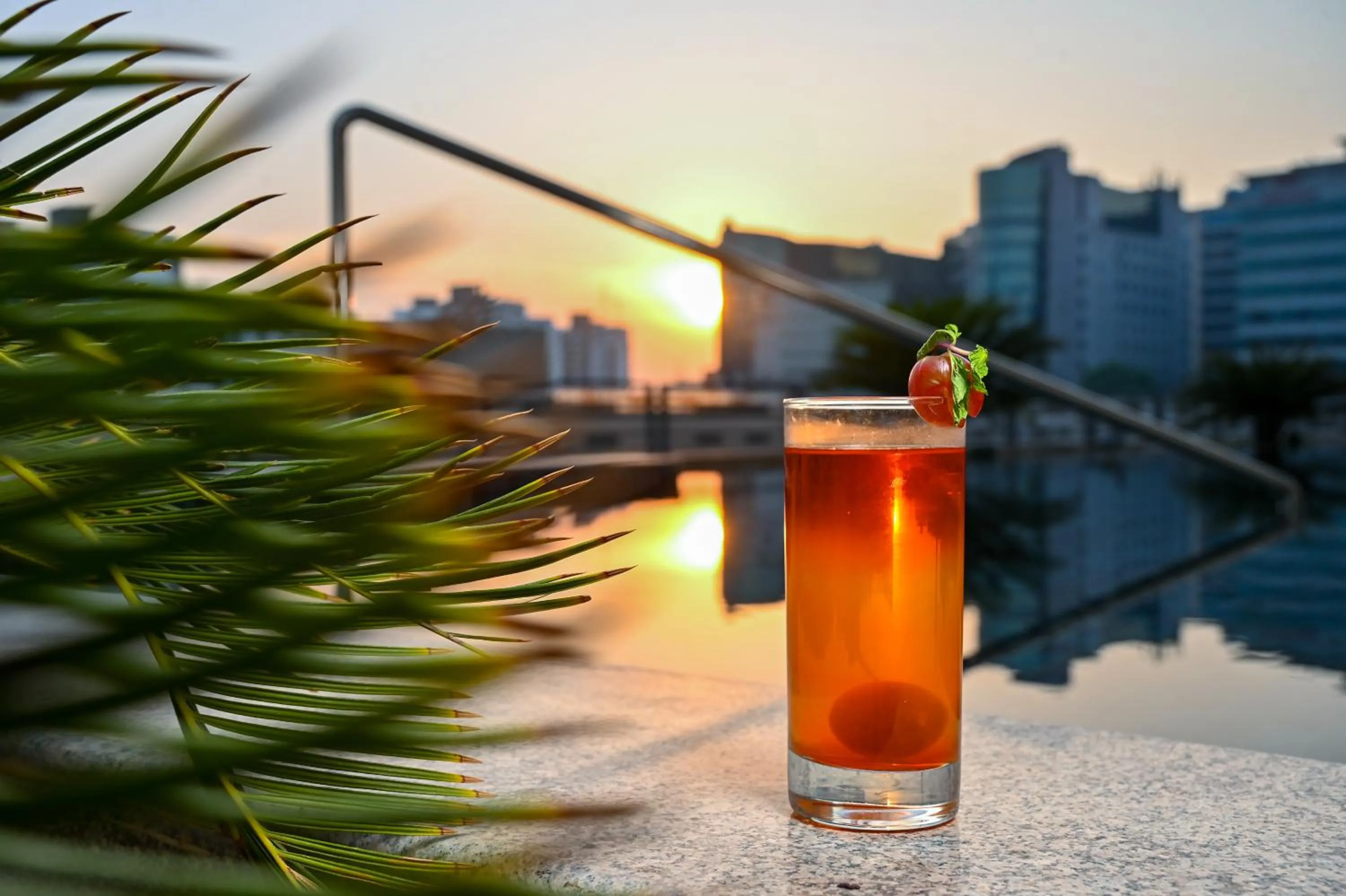 Swimming pool in Alivaa Hotel Gurugram Sohna Road City Center