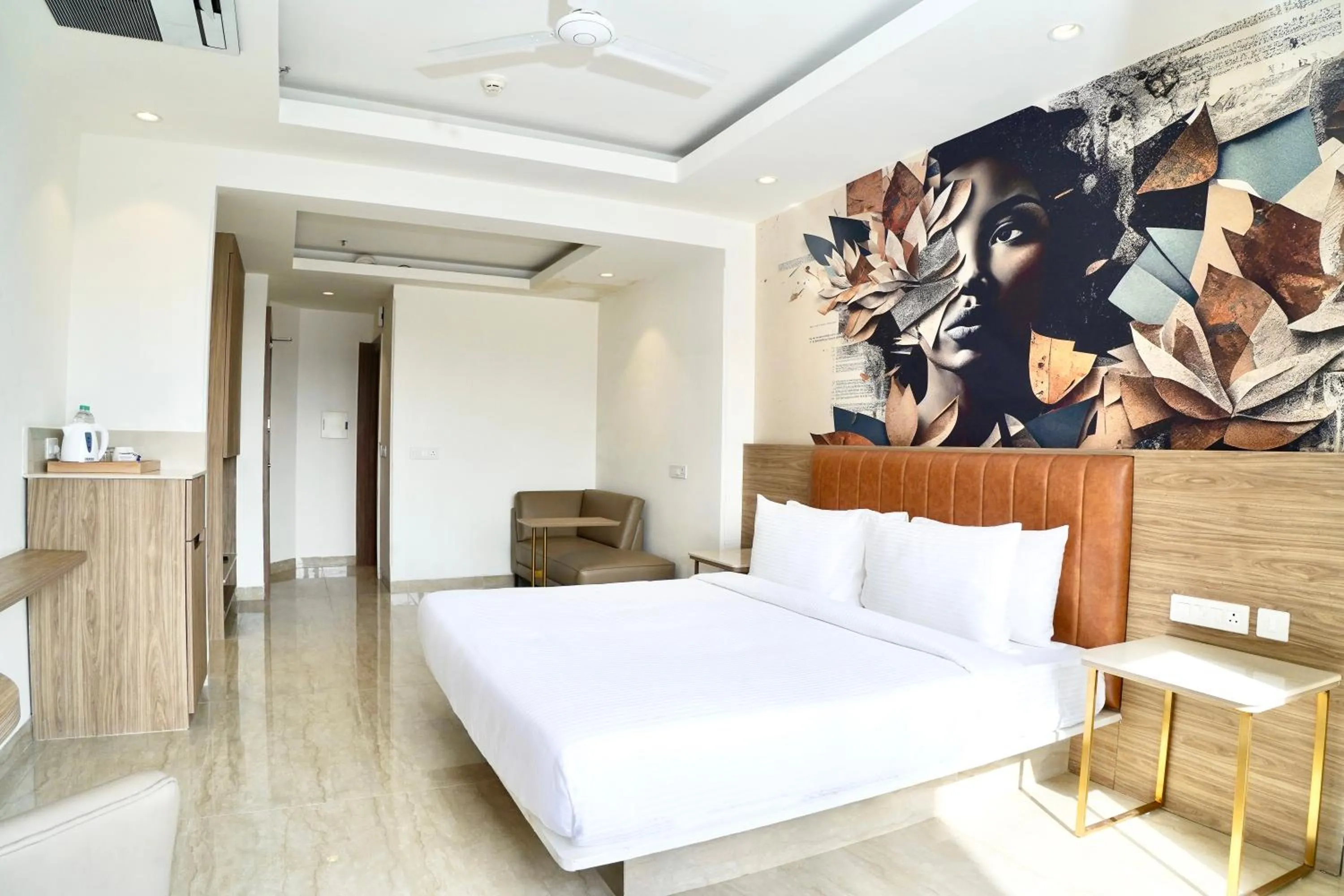 Bed in Alivaa Hotel Gurugram Sohna Road City Center