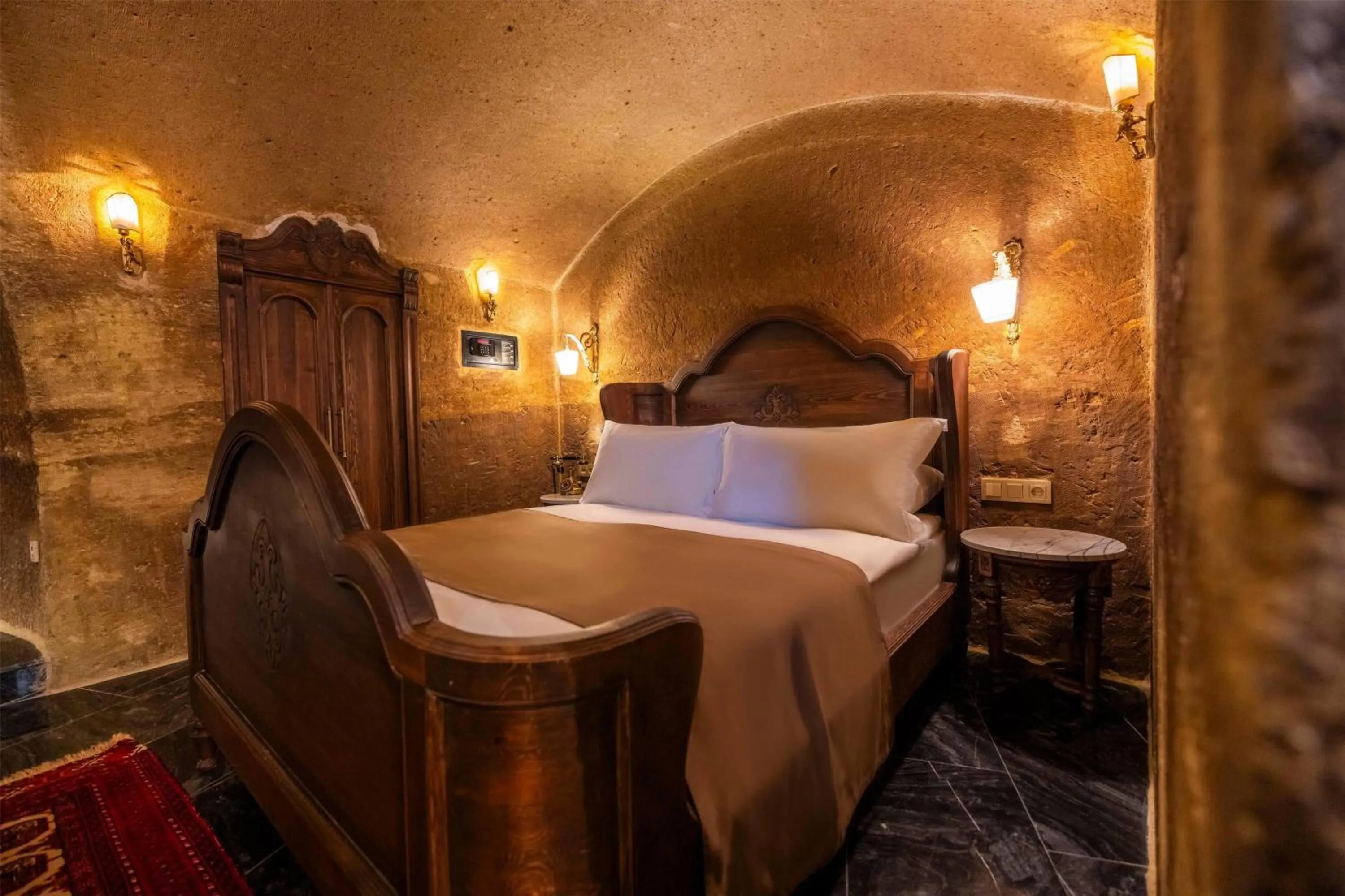 Photo of the whole room, Bed in Signature Cave Cappadocia, Trademark Collection by Wyndham