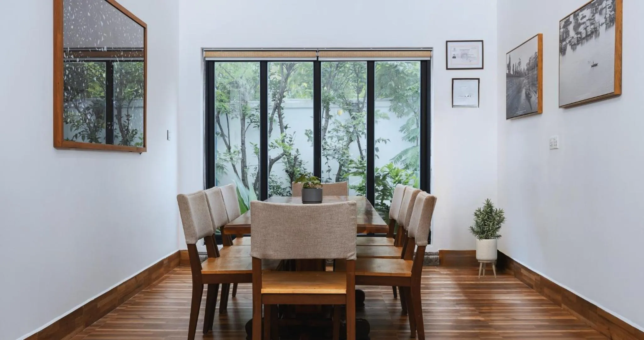 Meeting/conference room in Moringa Tree Maison