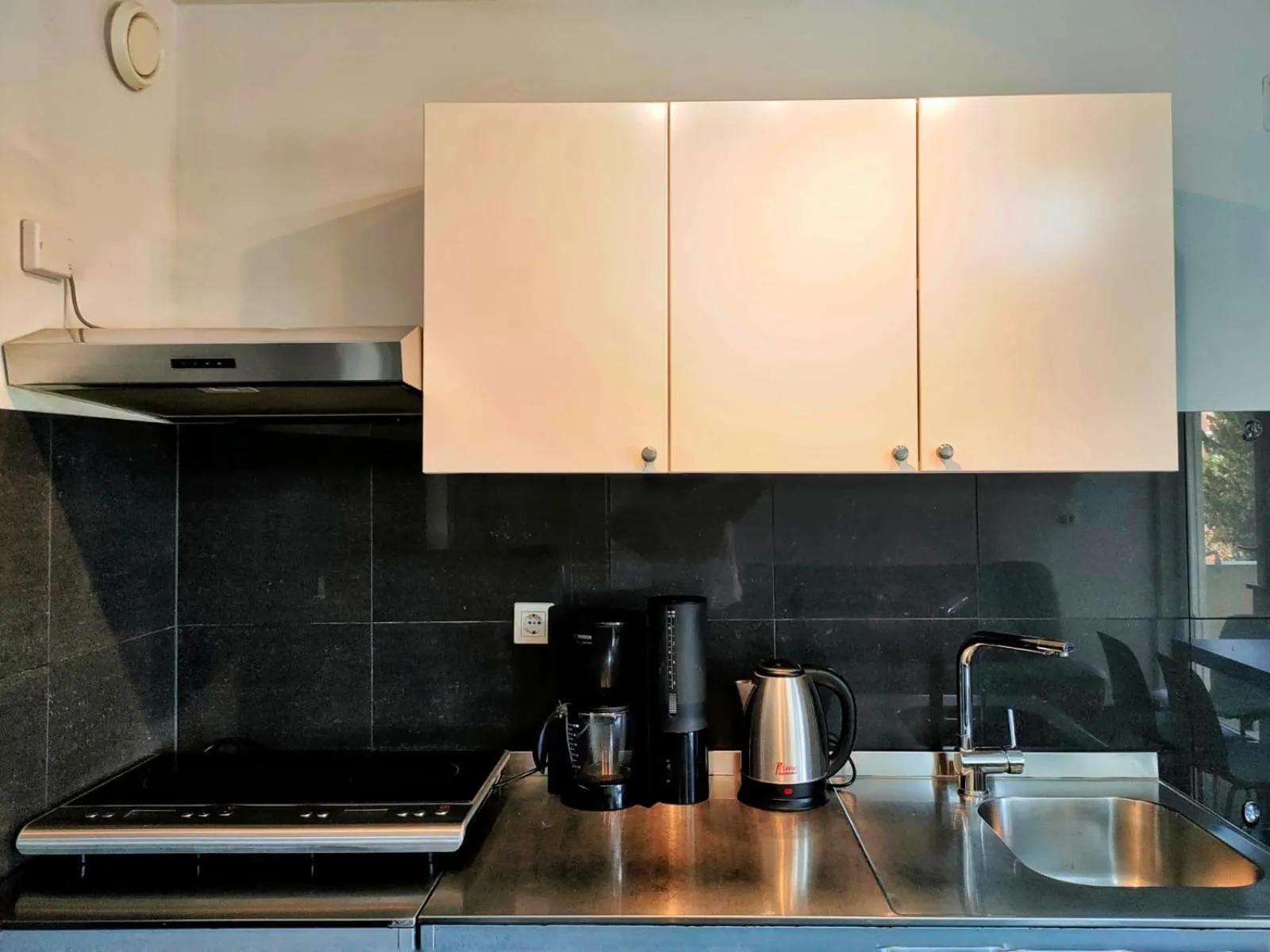 Rafael Apartments