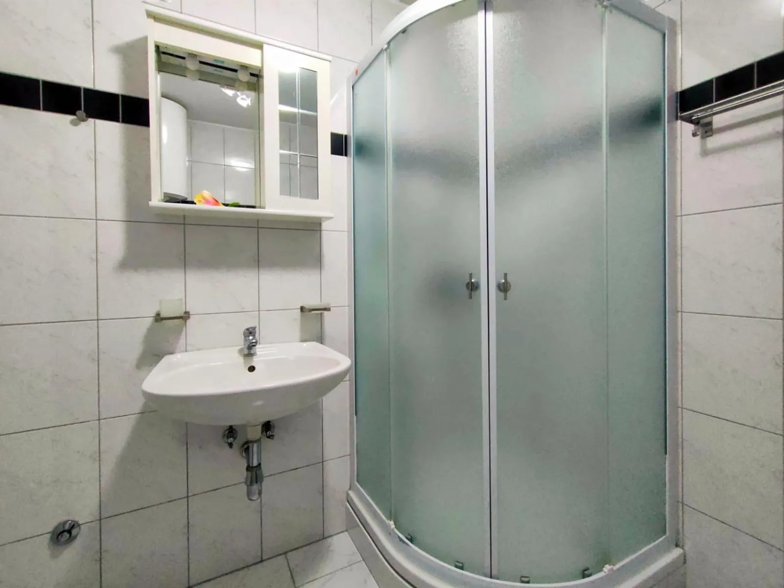 Shower in Rafael Apartments