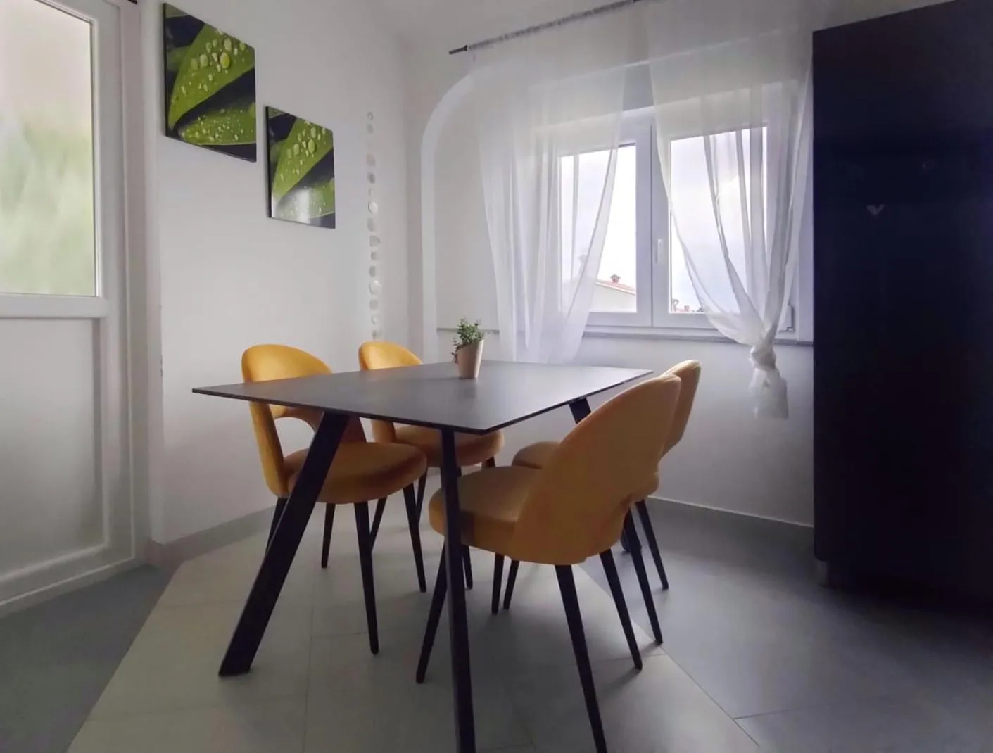 Rafael Apartments