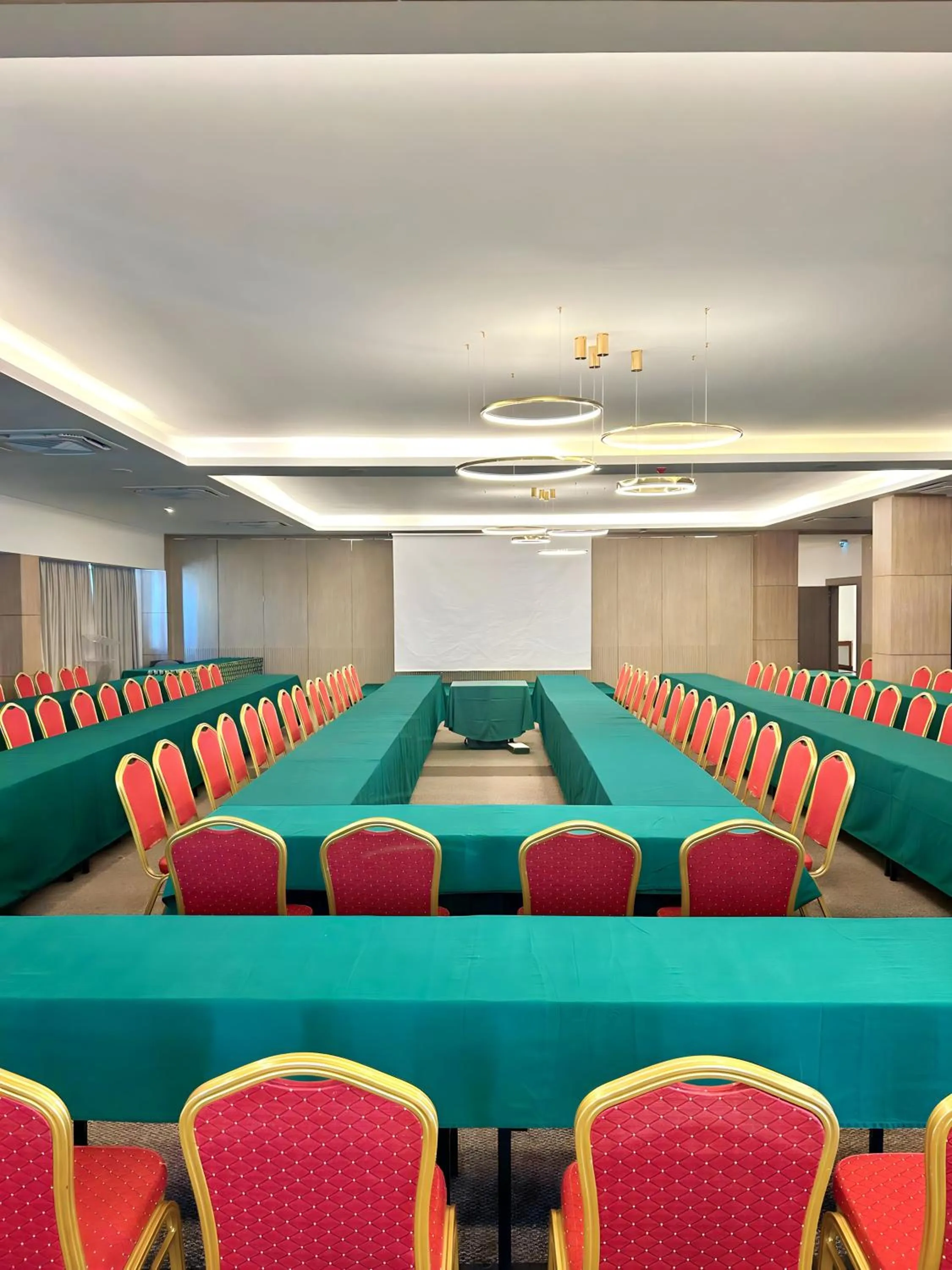 Banquet/Function facilities in Hôtel Ivotel Abidjan