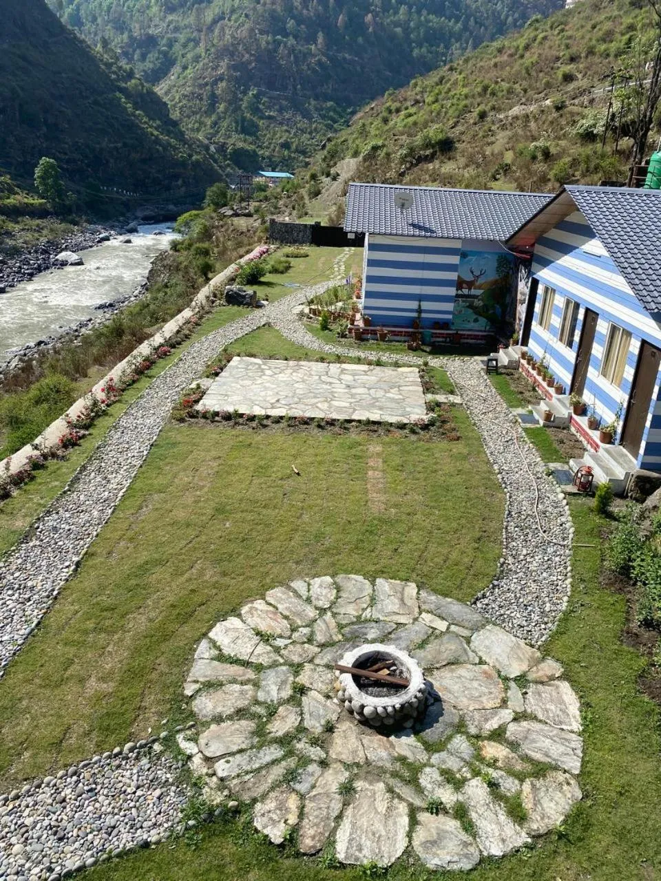 Garden in Bhagirathi Resort by Aikyam
